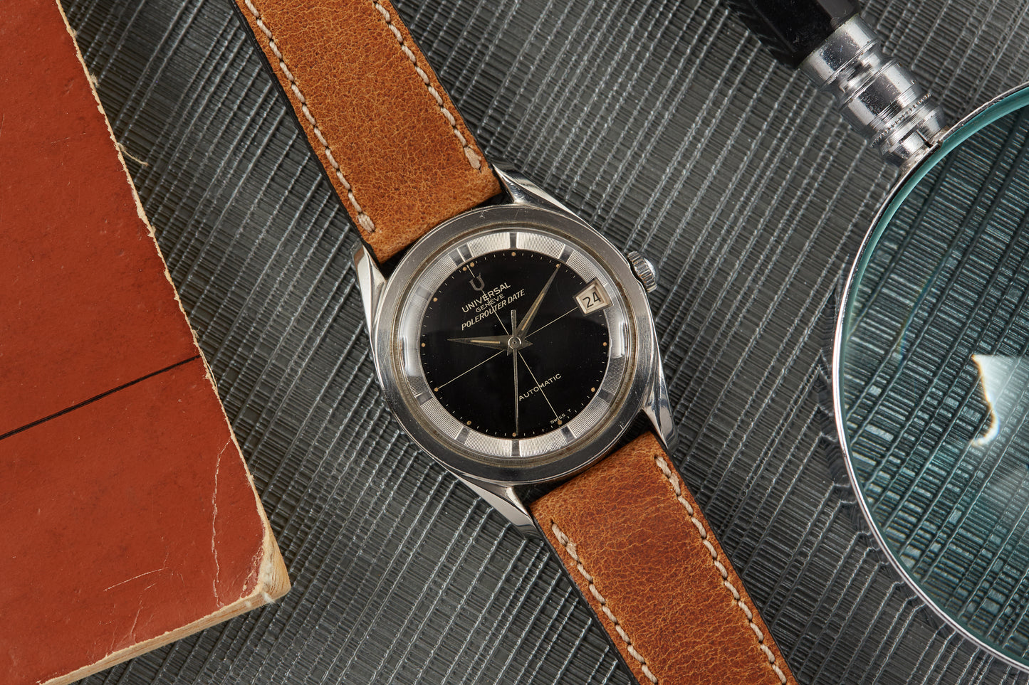 Universal Genève Polerouter Date