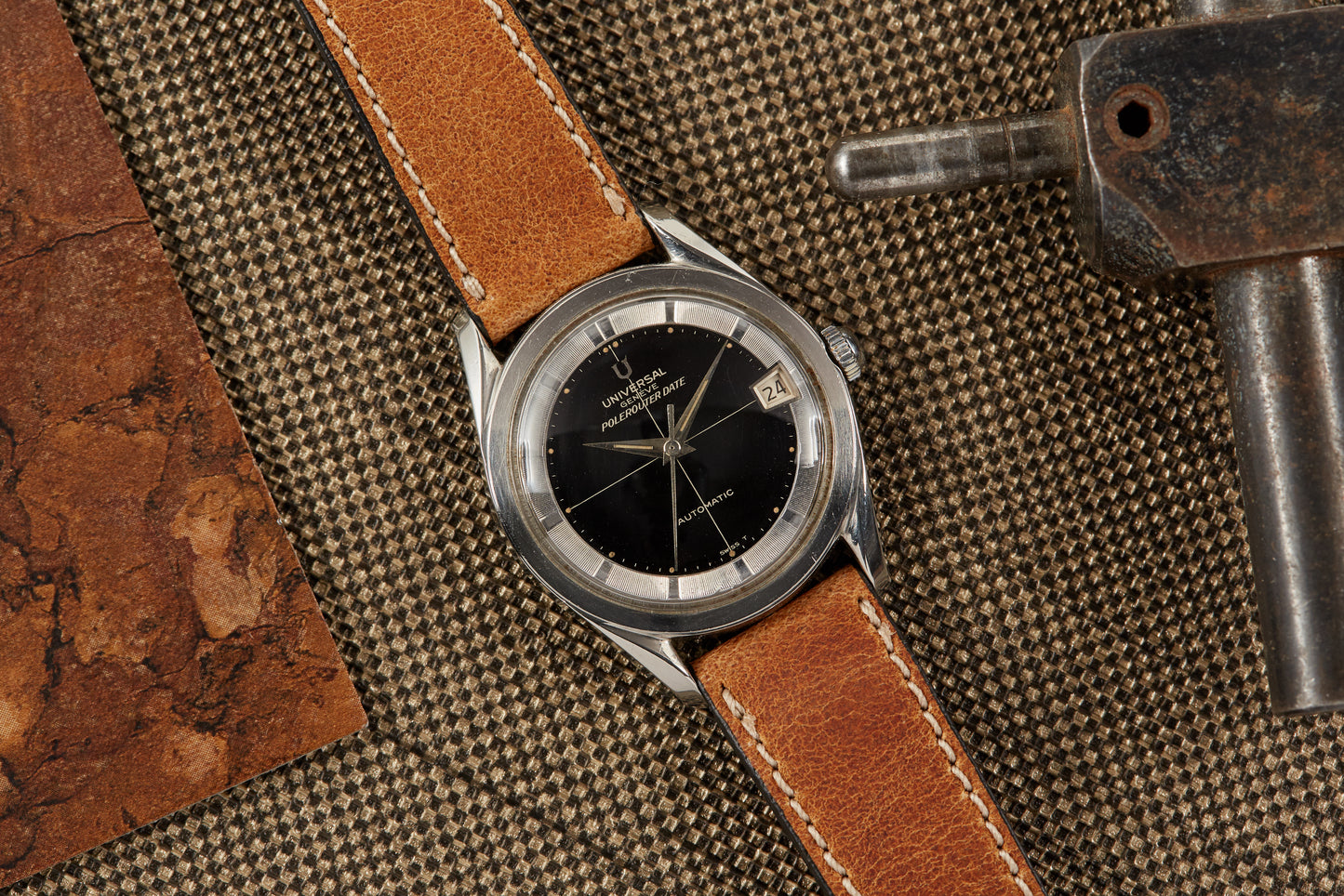 Universal Genève Polerouter Date