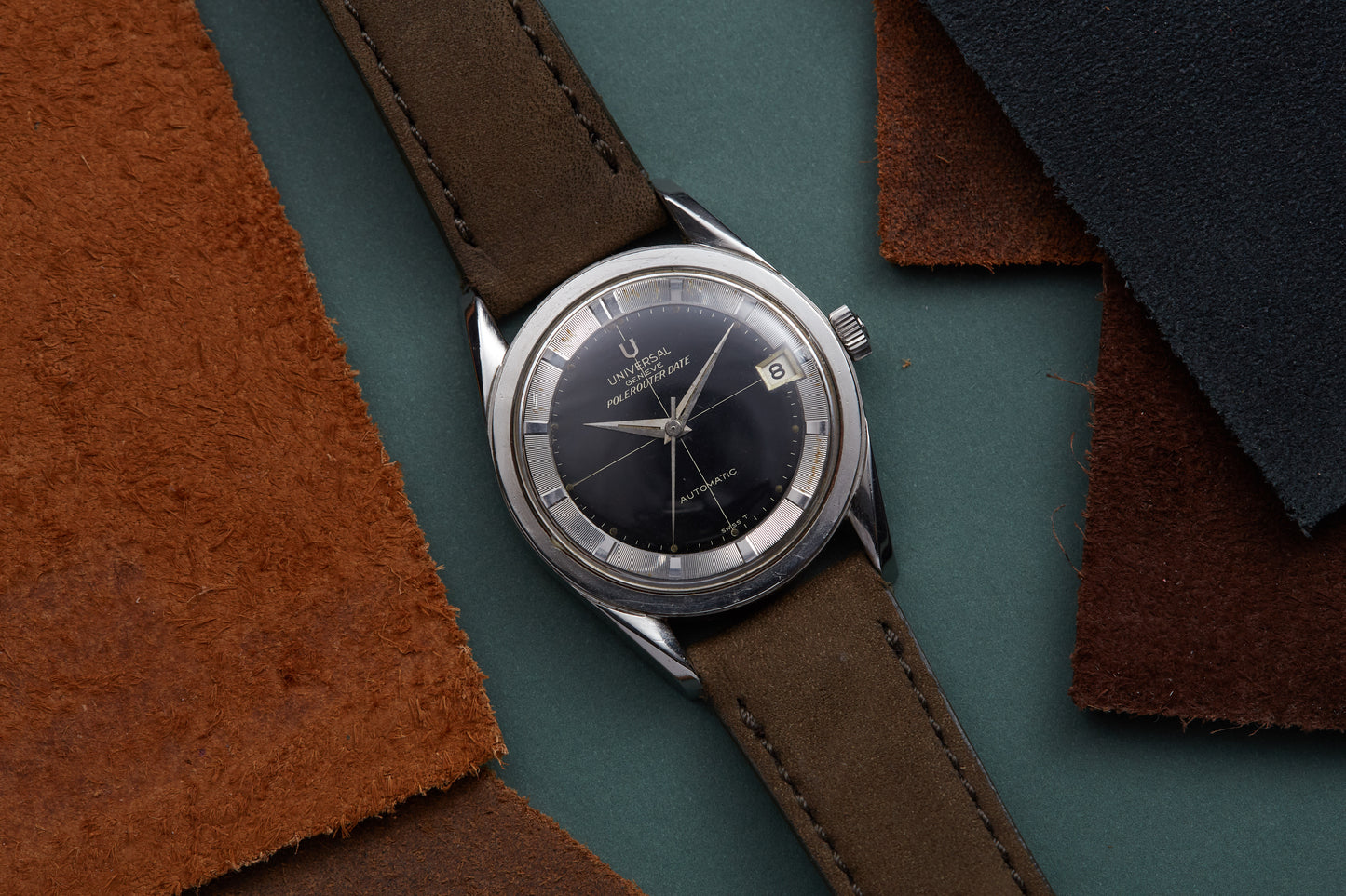 Universal Genève Polerouter Date
