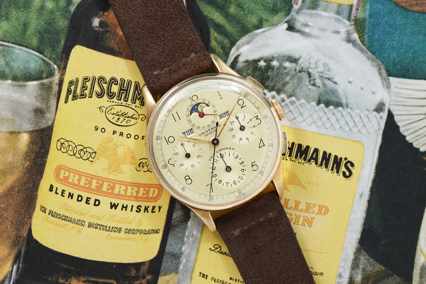 Universal Geneve Tri-Compax Solid Yellow Gold