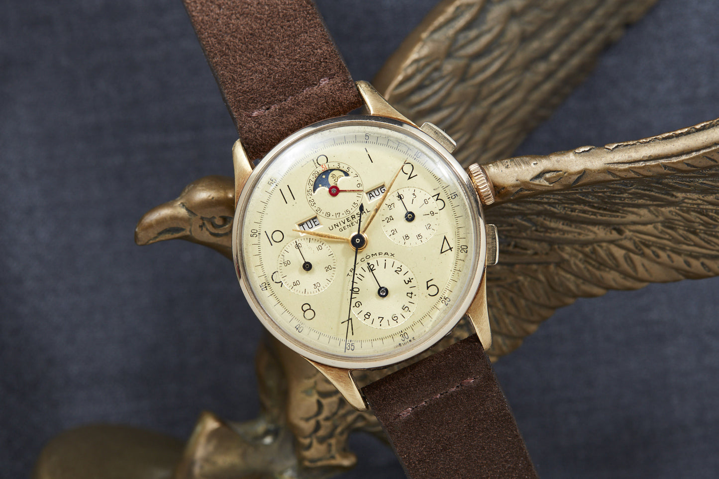 Universal Geneve Tri-Compax Solid Yellow Gold