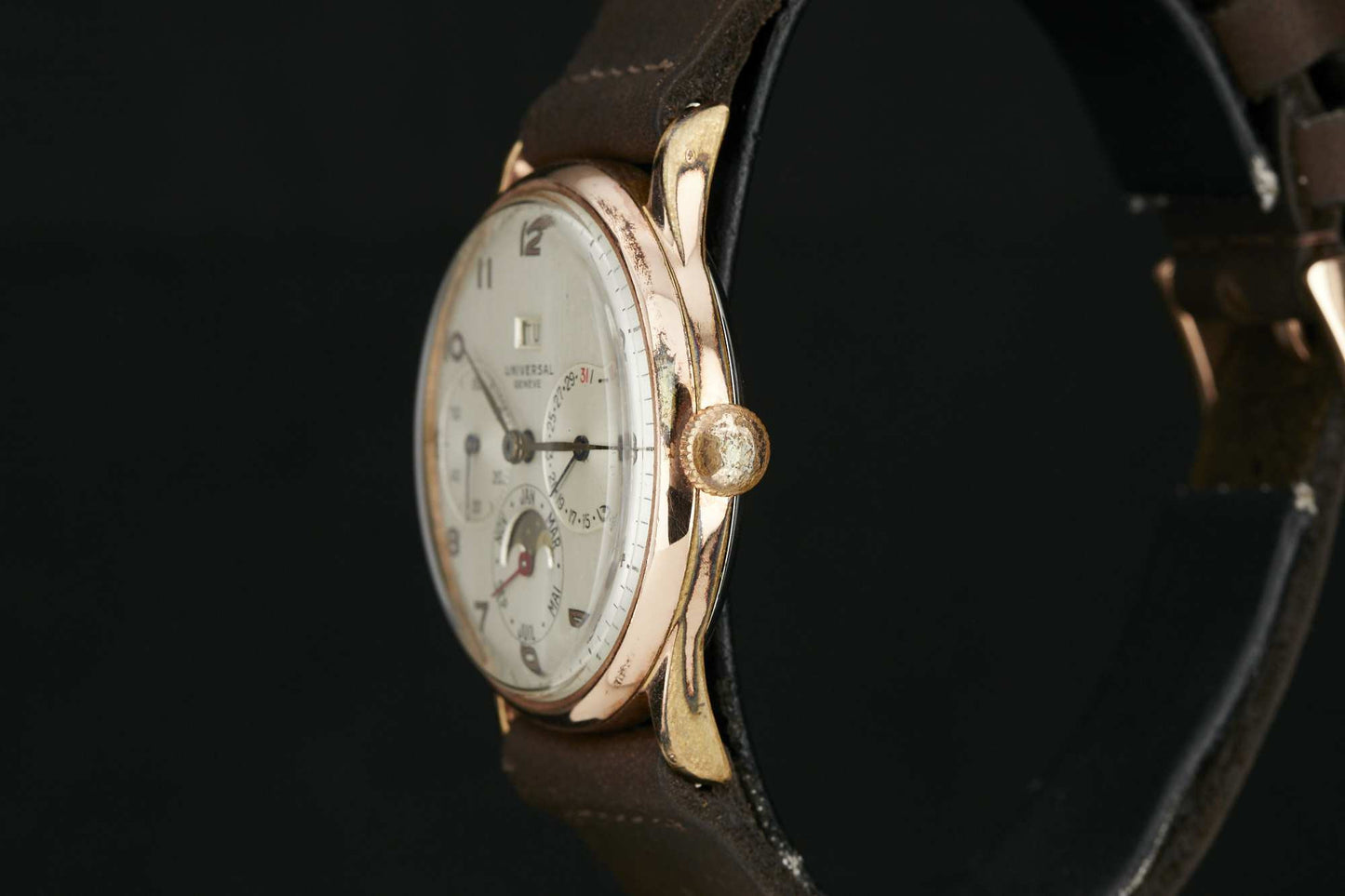 Universal Geneve Triple Calendar Moonphase Ref. 41501