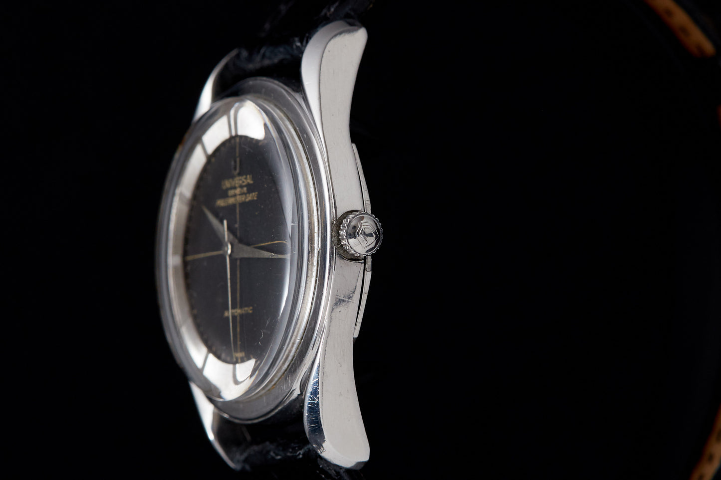 Universal Genève Polerouter Date Gilt