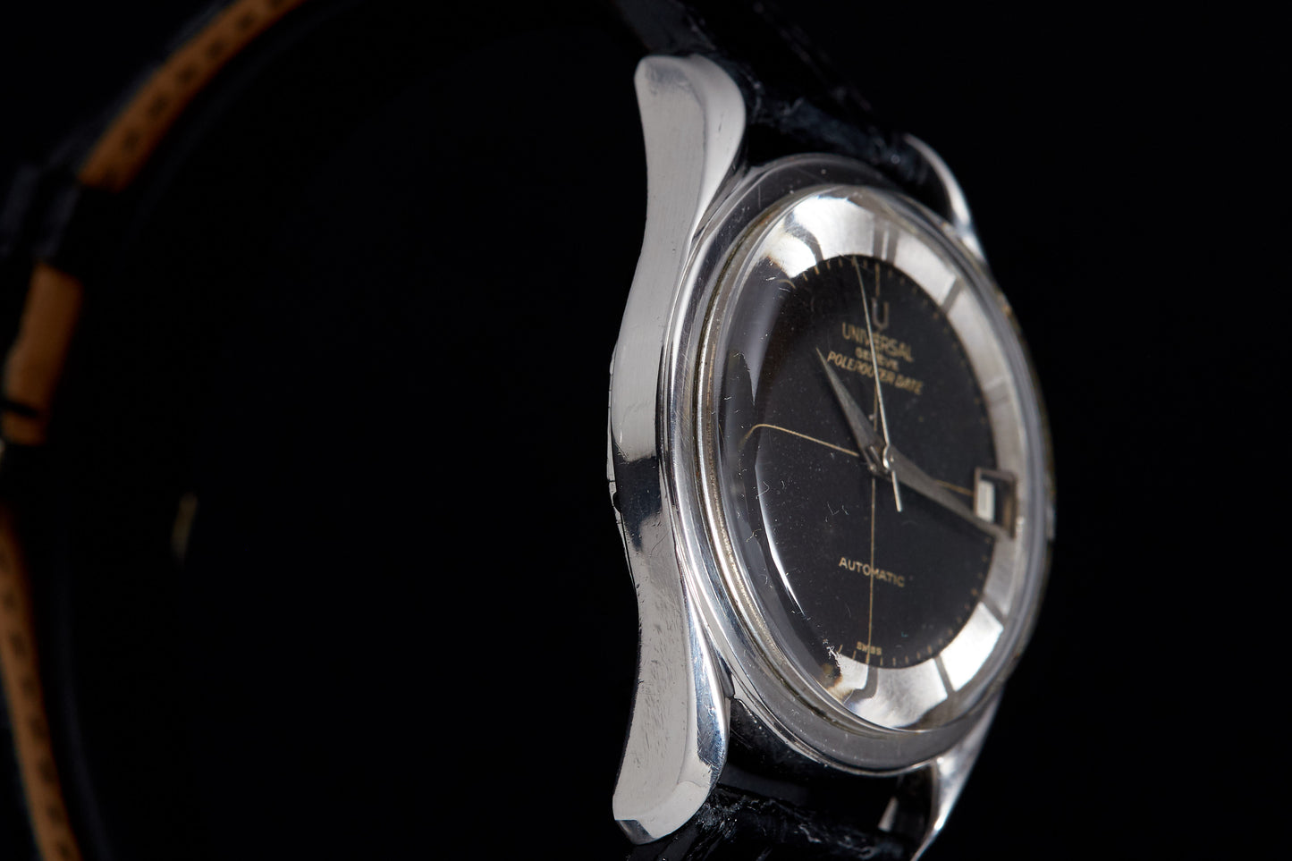Universal Genève Polerouter Date Gilt