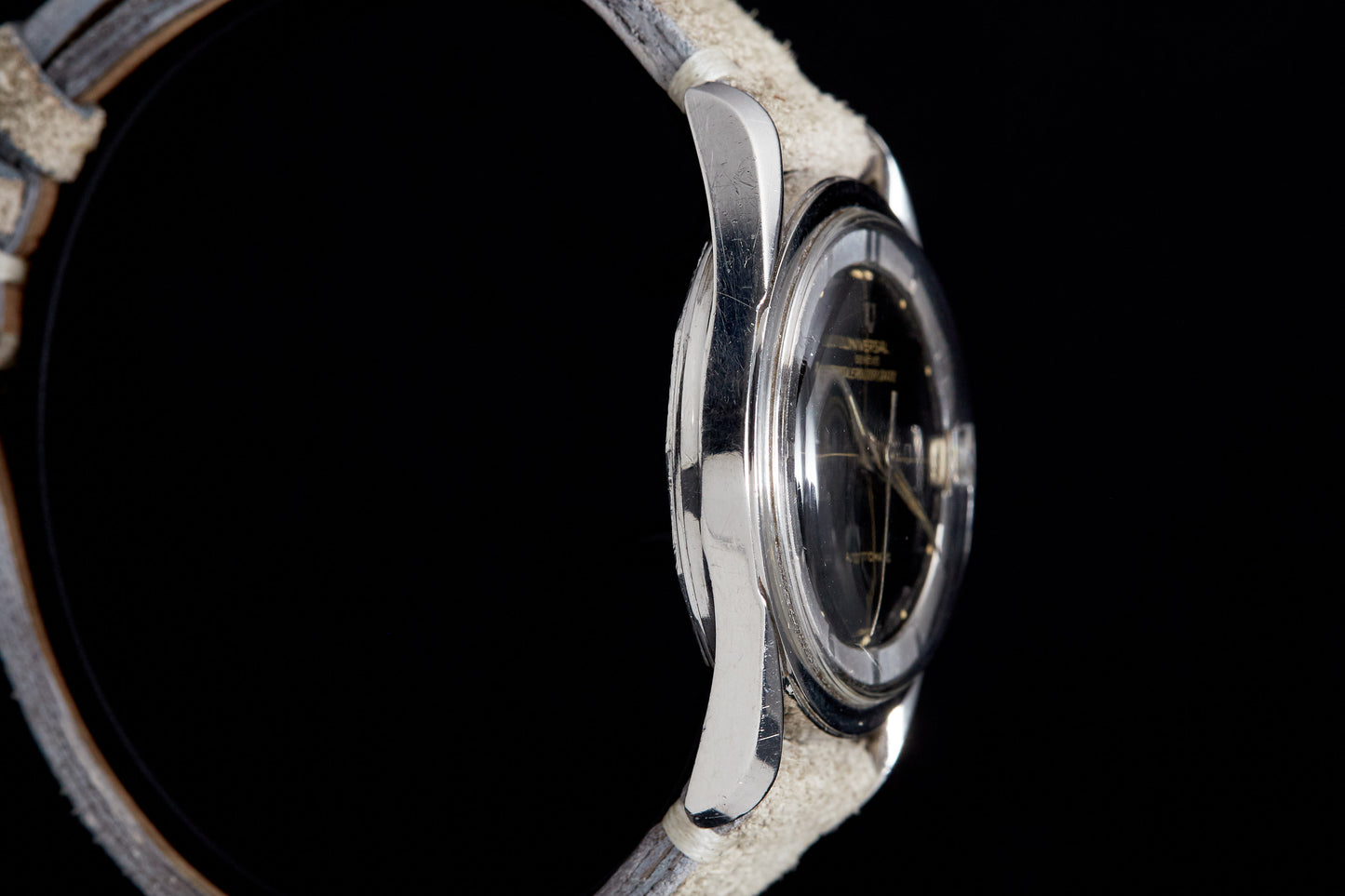 Universal Genève Polerouter Date