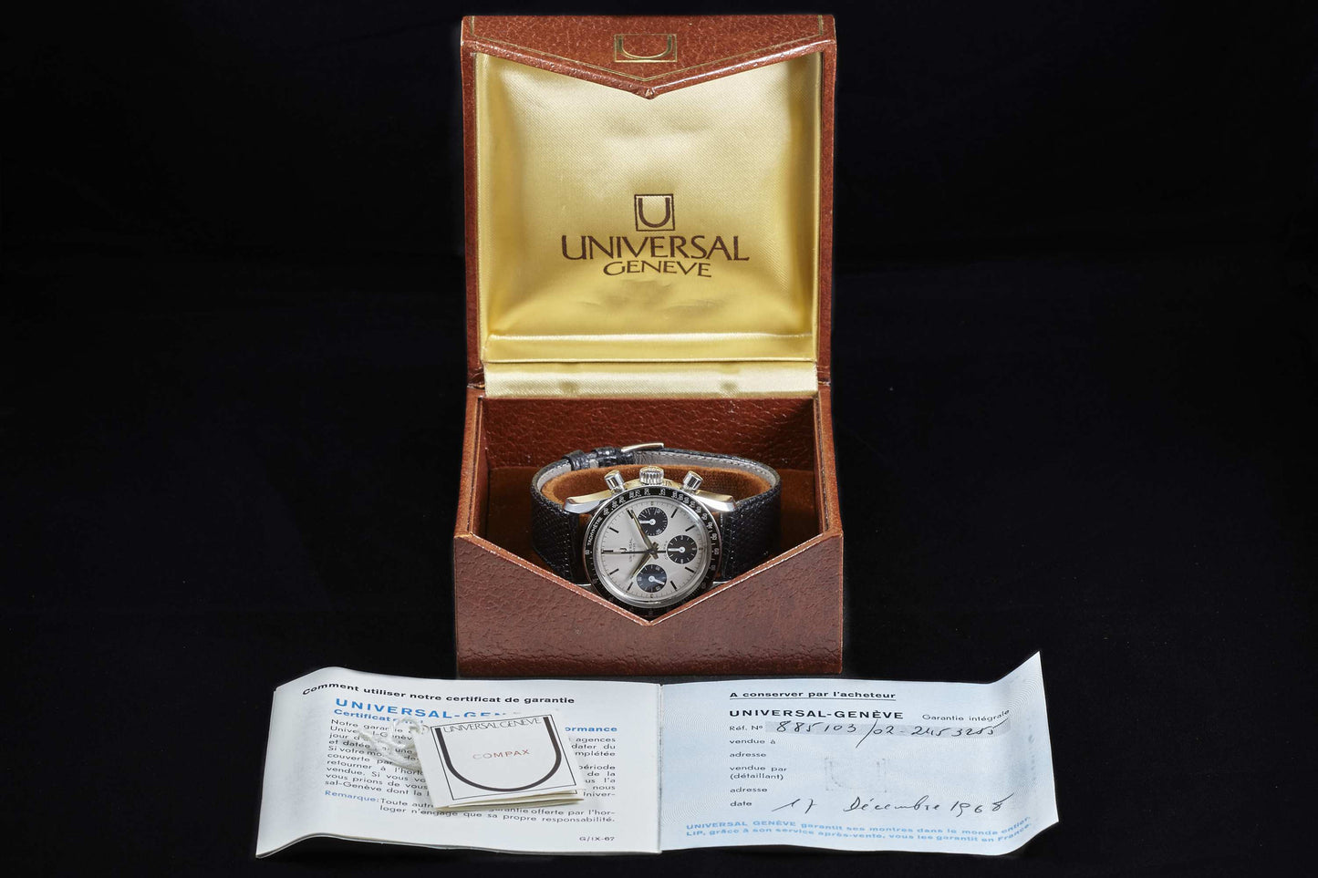 Universal Geneve Compax "Nina Rindt"