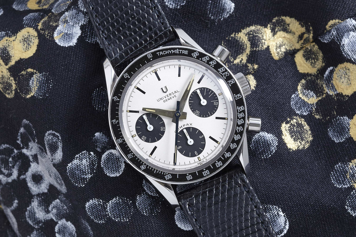 Universal Geneve Compax "Nina Rindt"