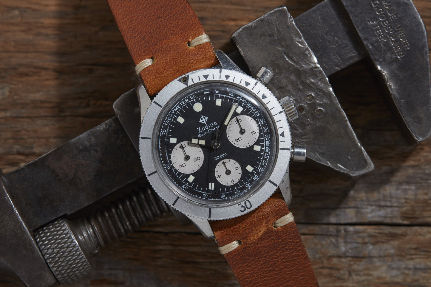 Zodiac Sea-Chron Box and Papers