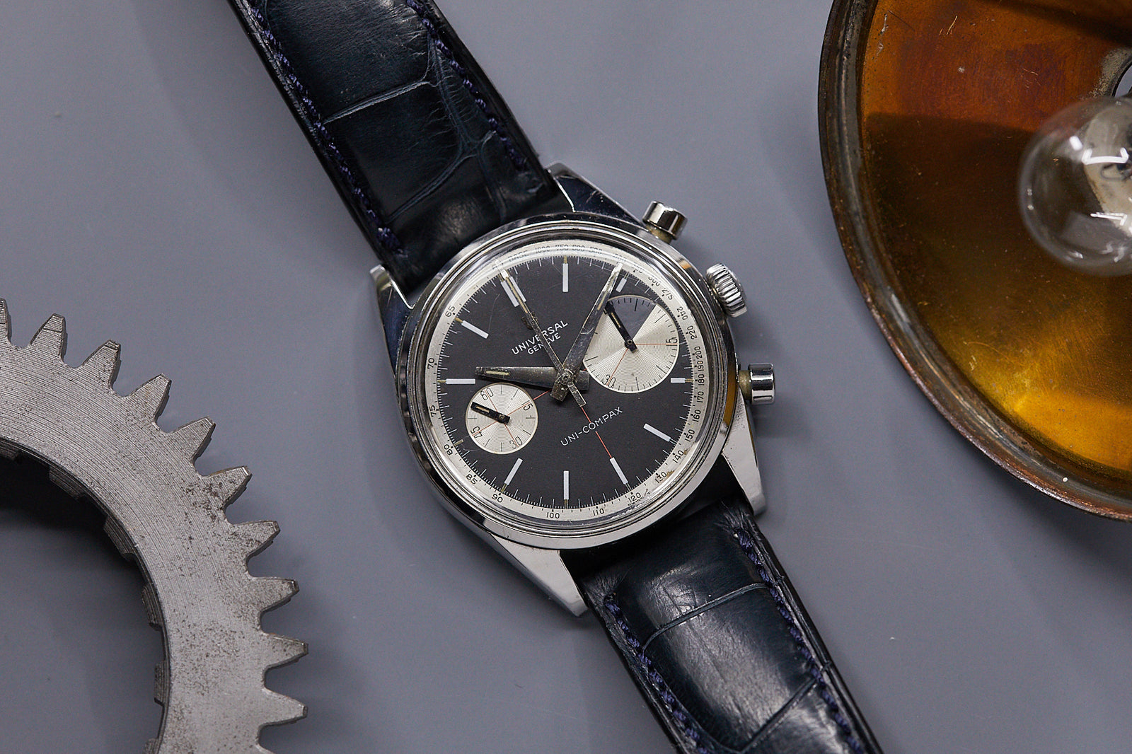 Universal Genève 'Big Eye' Compax