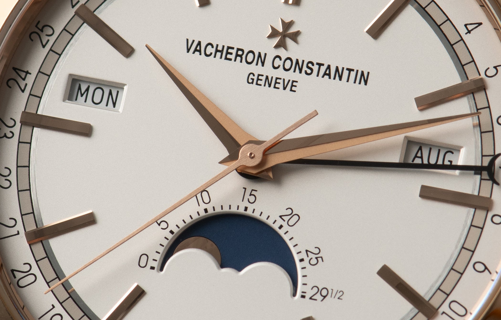 10 Compelling Calendar Watches for Your Collection
