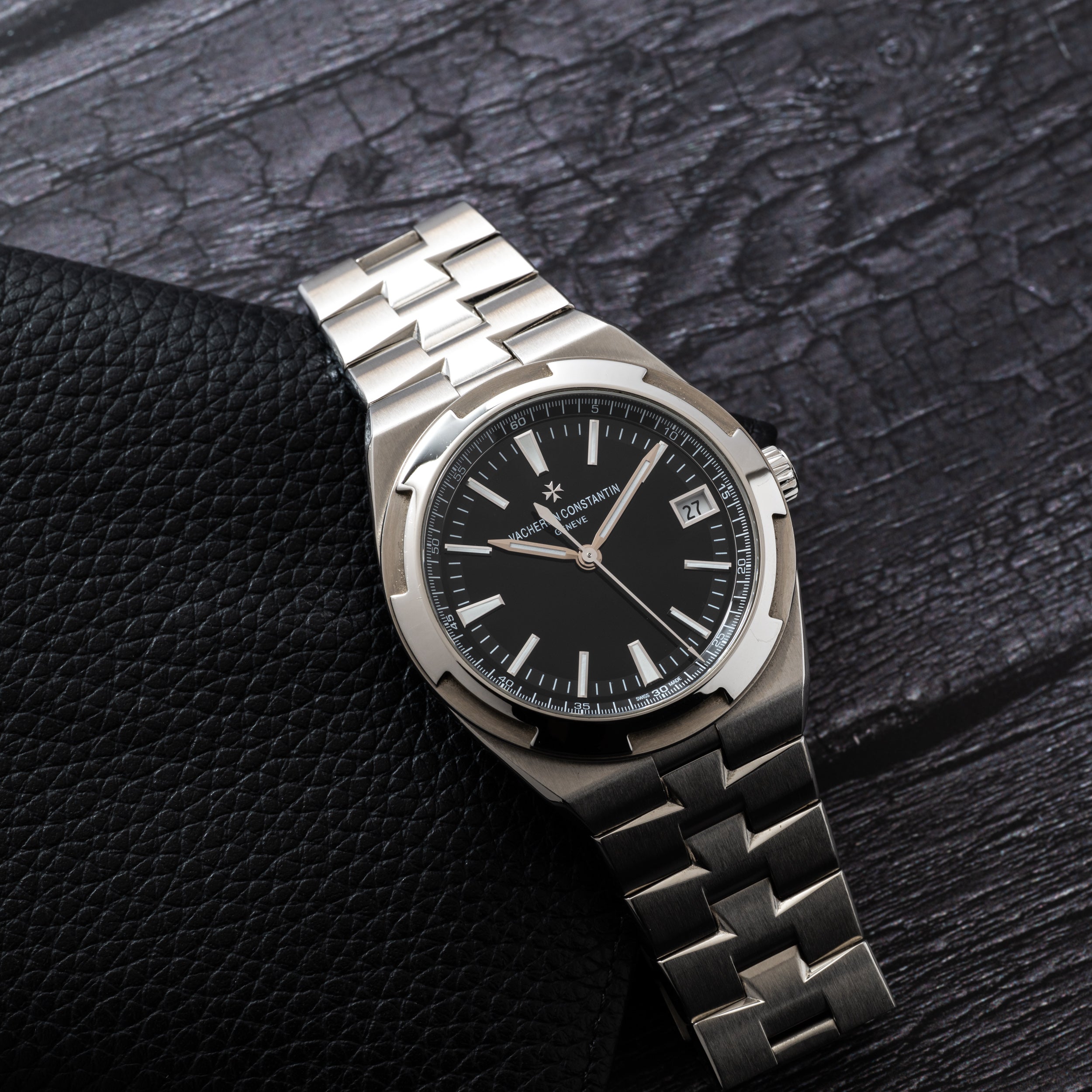 Vacheron Constantin Overseas – Analog:Shift