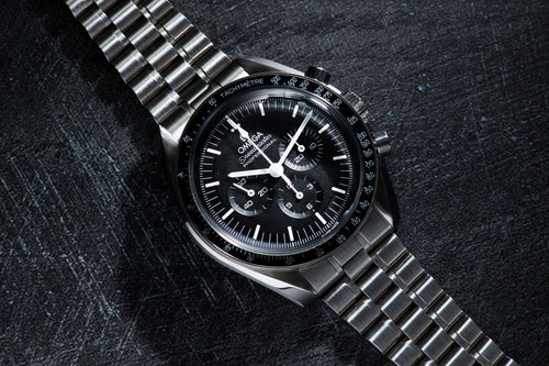 Omega Speedmaster Professional – Analog:Shift