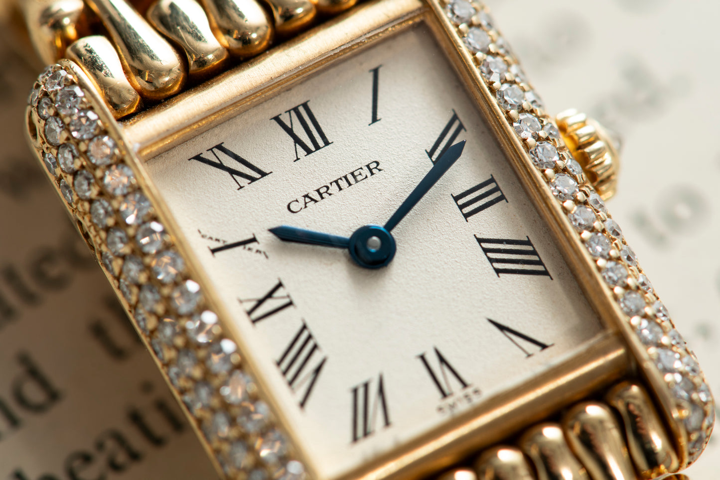 Cartier Tank Louis Ladies – Analog:Shift