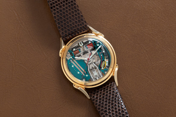 Bulova Accutron Spaceview 14k Yellow Gold Spiral Lugs – Analog:Shift