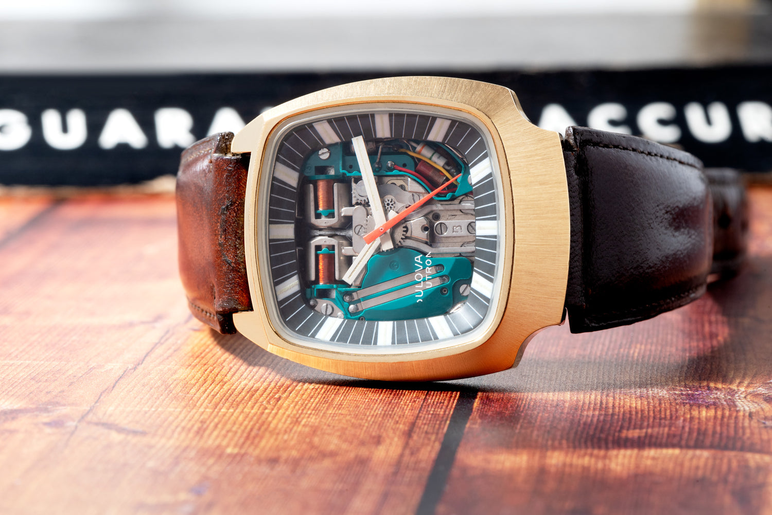 Bulova accutron Clearance