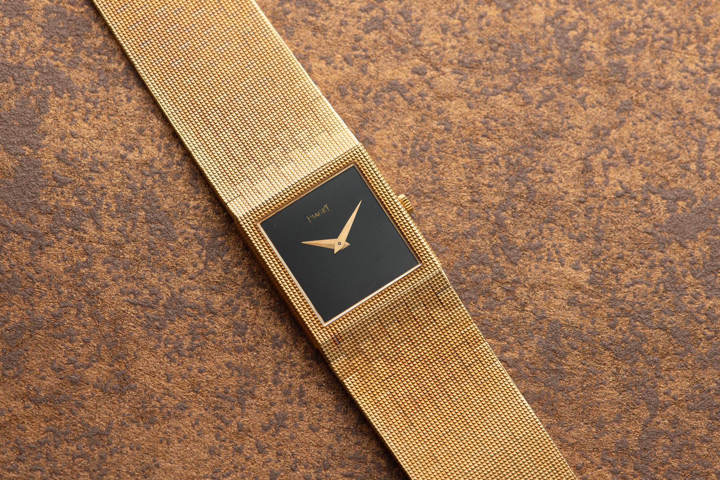Piaget Yellow Gold Dress Watch Analog:Shift Piaget Yellow Gold Dress Watch Analog:Shift