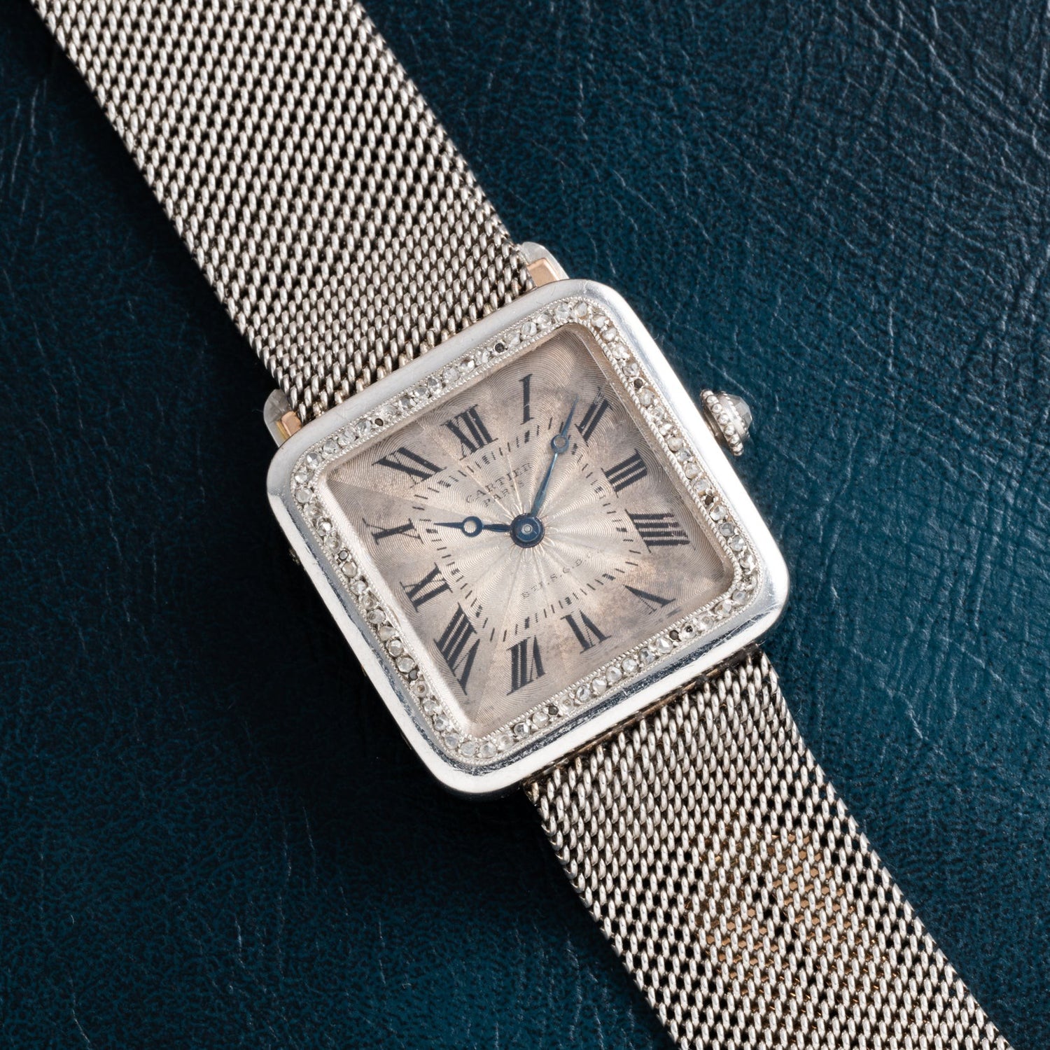 First Wrist Watch In The World Cartier Cartier Tank Louis 96019