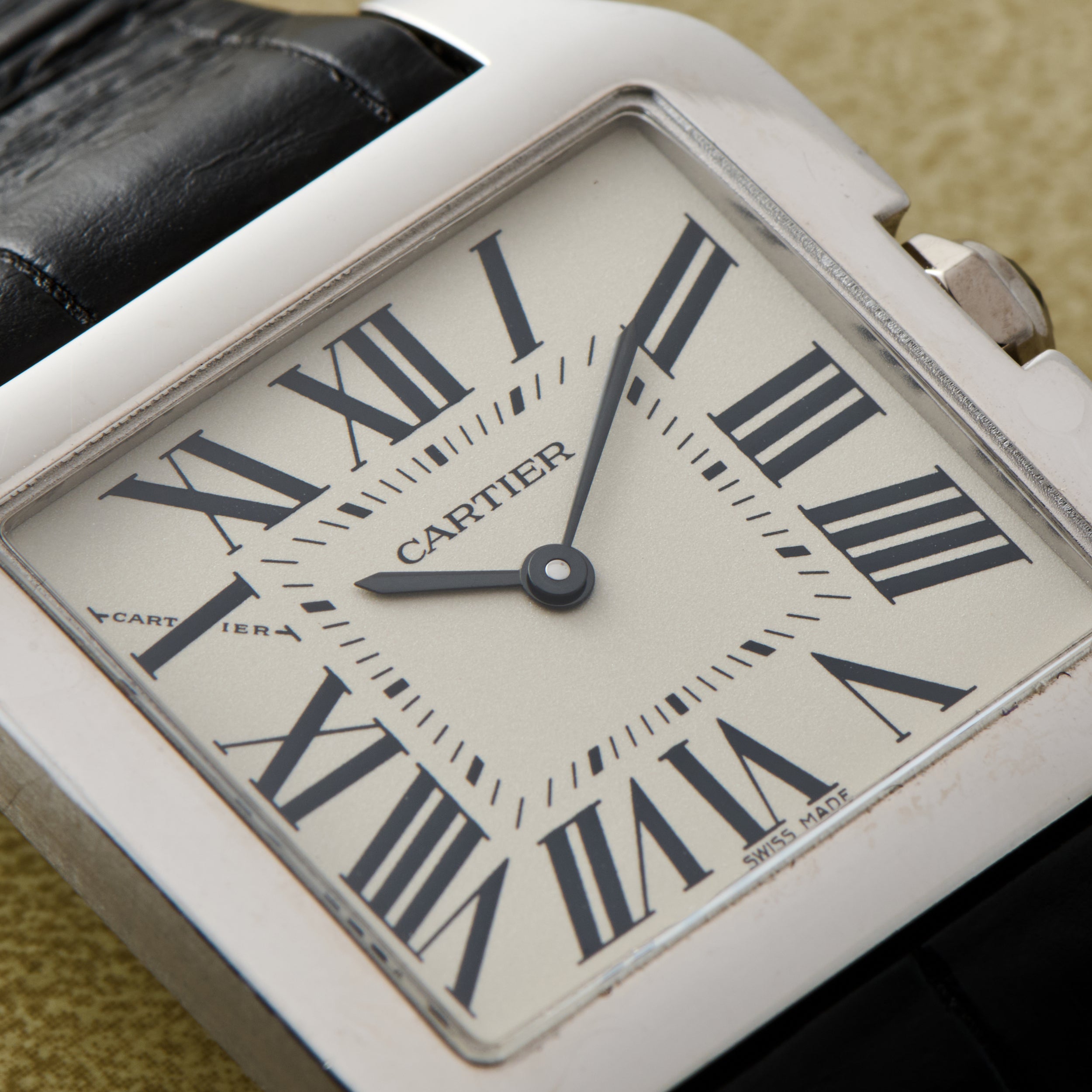 Cartier Santos-Dumont – Analog:Shift