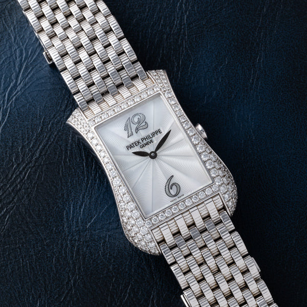 Patek Philippe Gondolo Ladies – Analog:Shift
