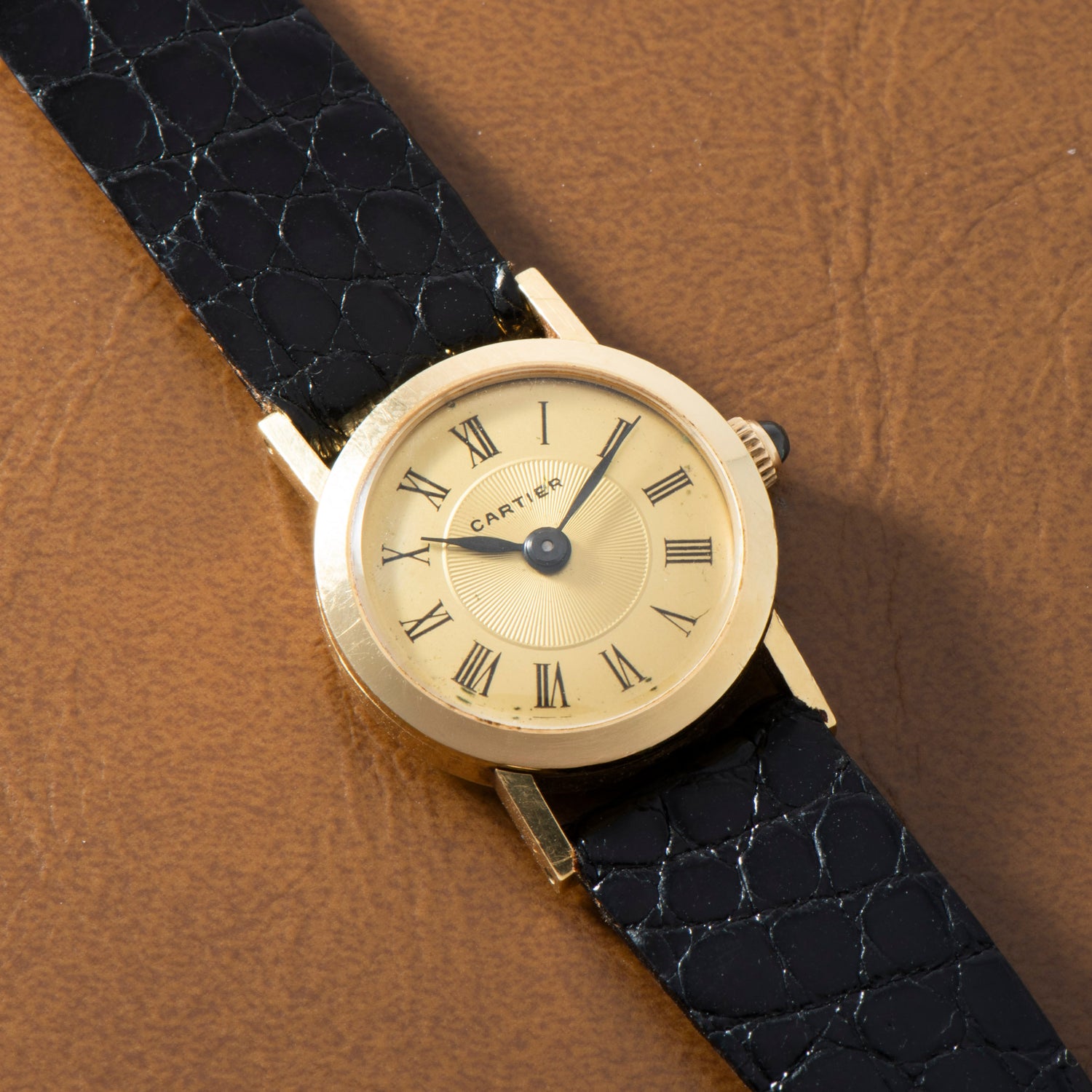 Cartier Ronde – Analog:Shift