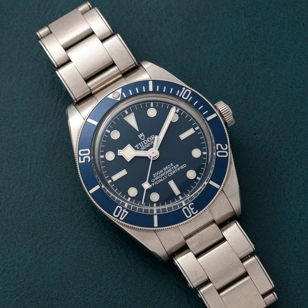 AS10423_40992278_TUDOR_BLACKBA