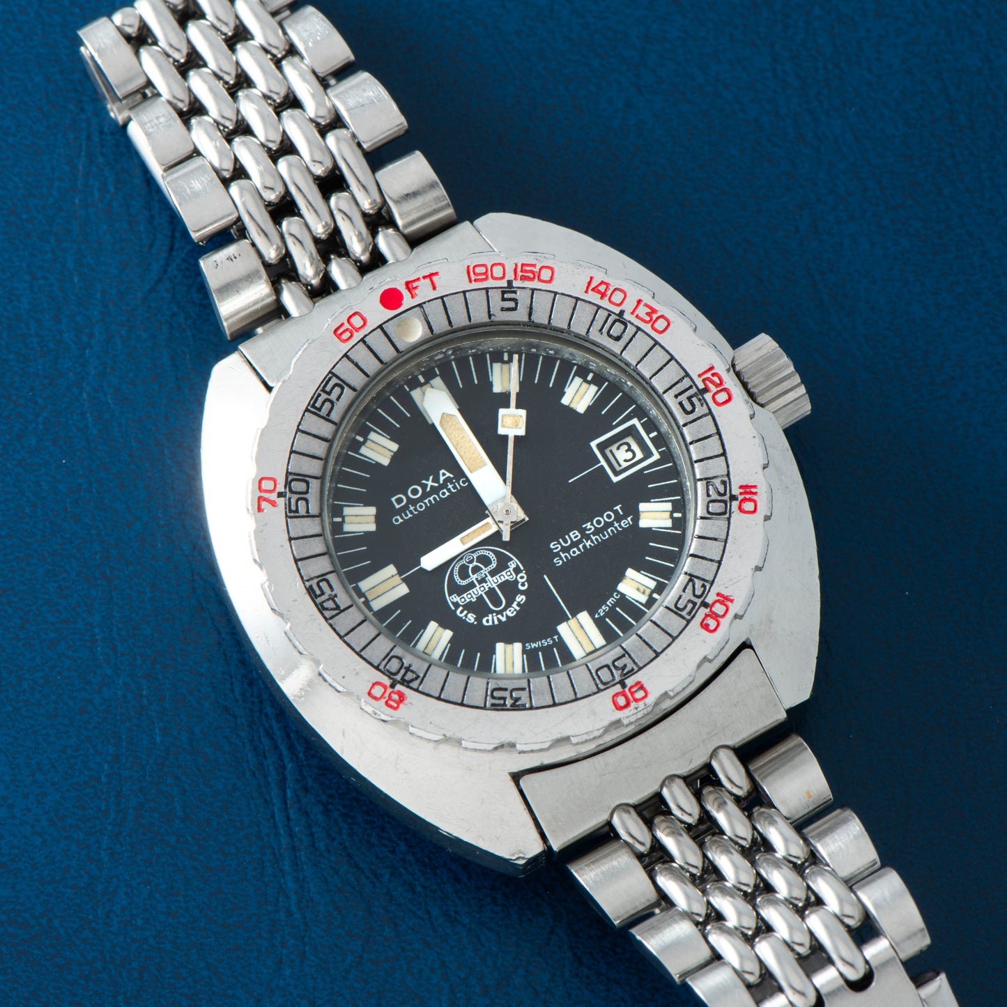 DOXA Sub 300T Sharkhunter 'Aqua-Lung'