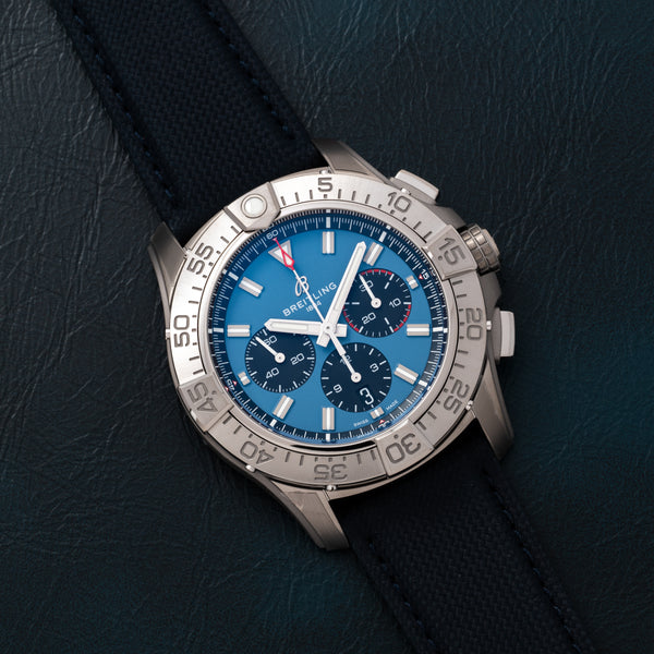 Breitling Super Avenger B01 Chronograph 46 – Analog:Shift