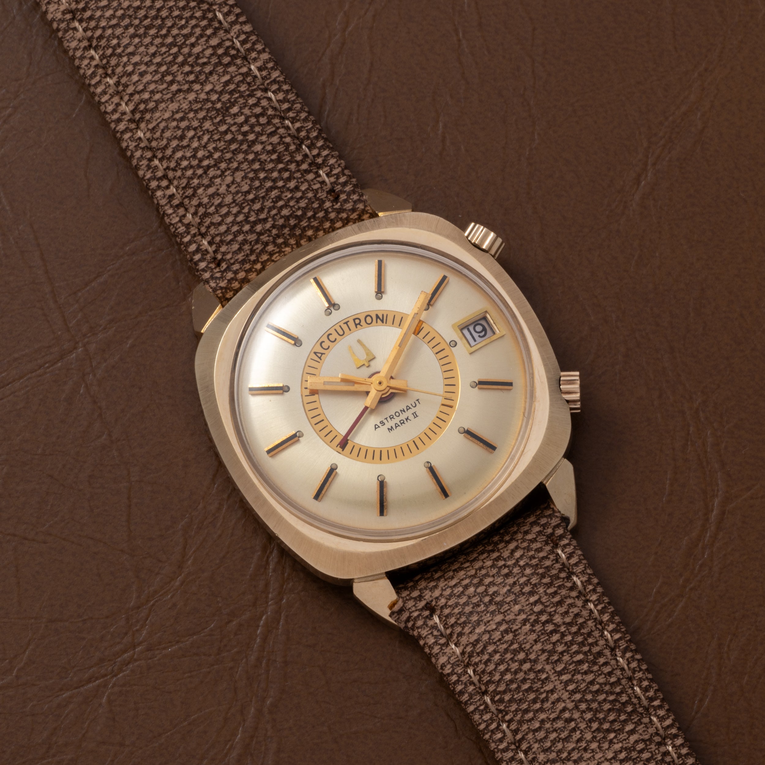 Bulova Accutron Astronaut 'Mark II' – Analog:Shift