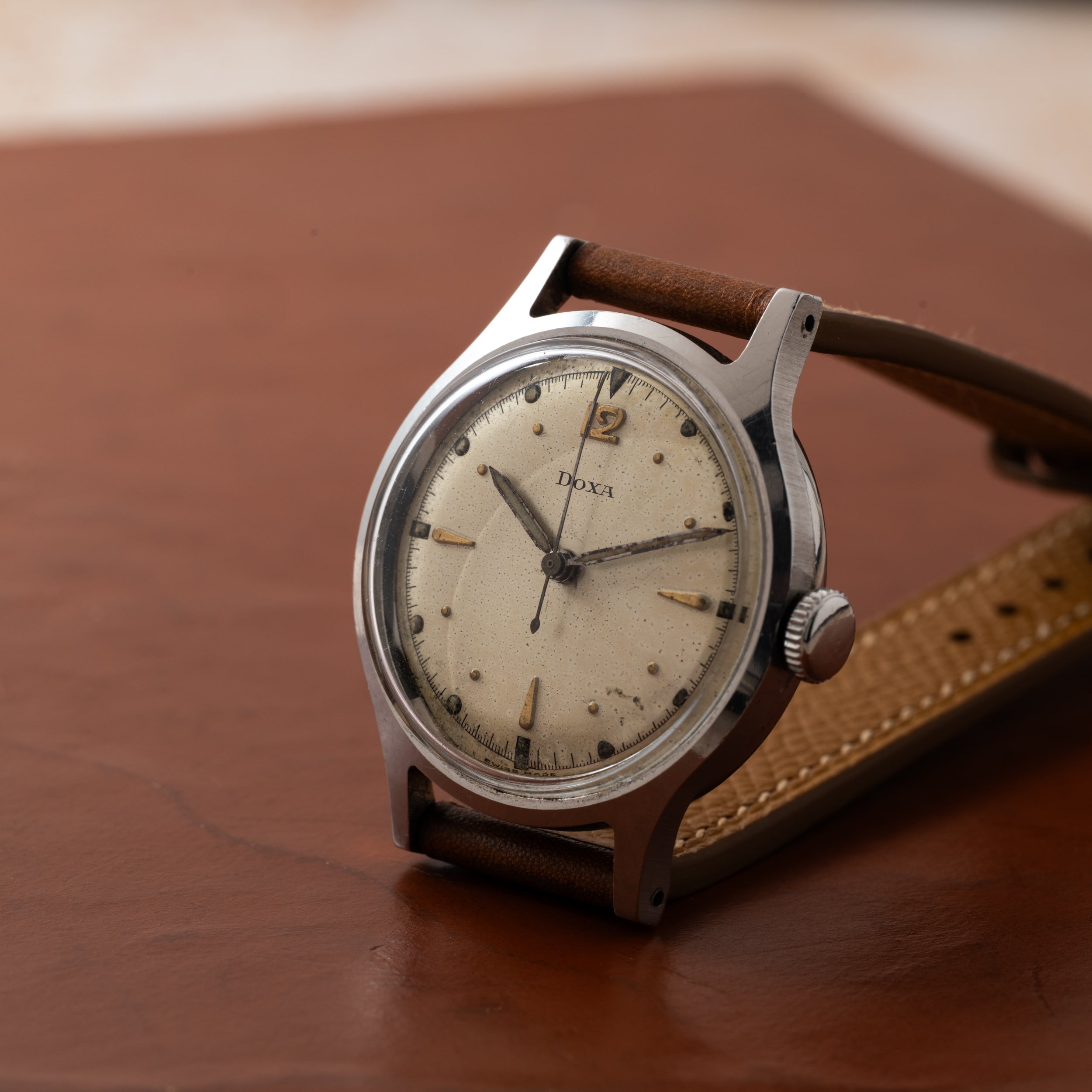 DOXA 565 Field Watch – Analog:Shift