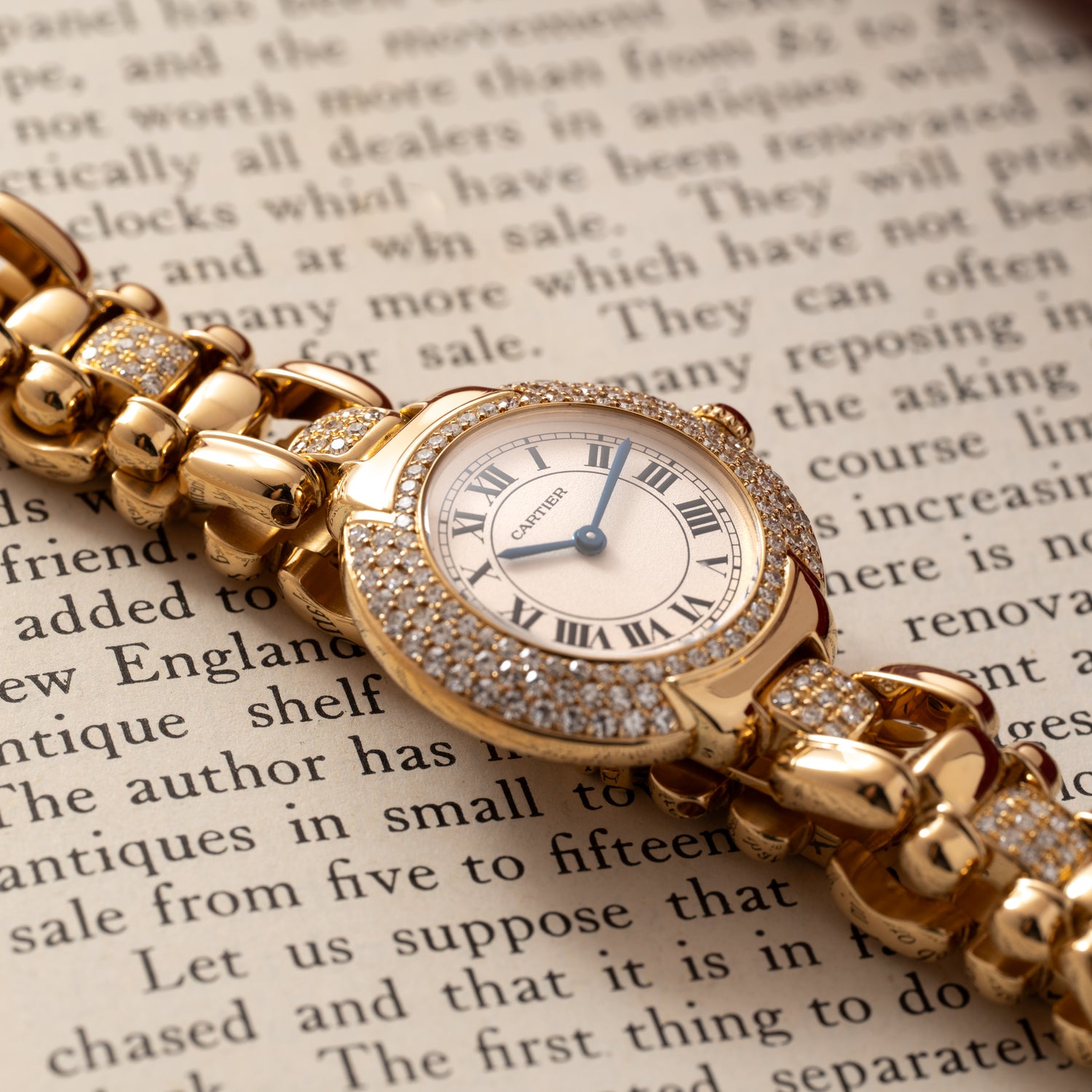 Cartier Ladies Dress Watch Diamond – Analog:Shift