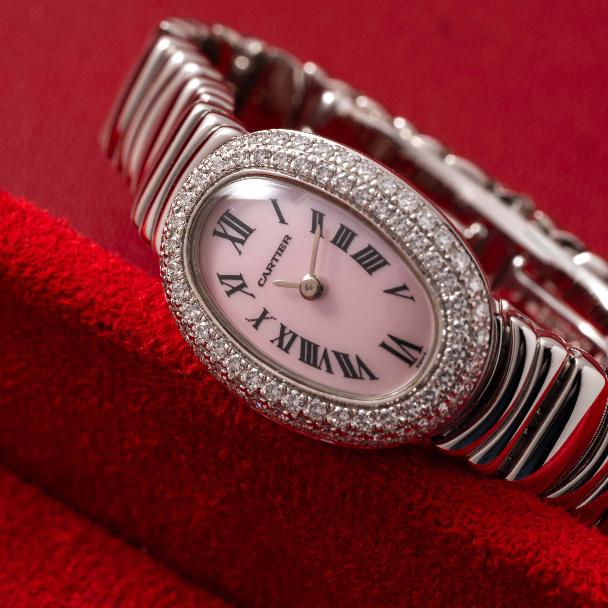 Cartier Baignoire 'Pink MOP' – Analog:Shift