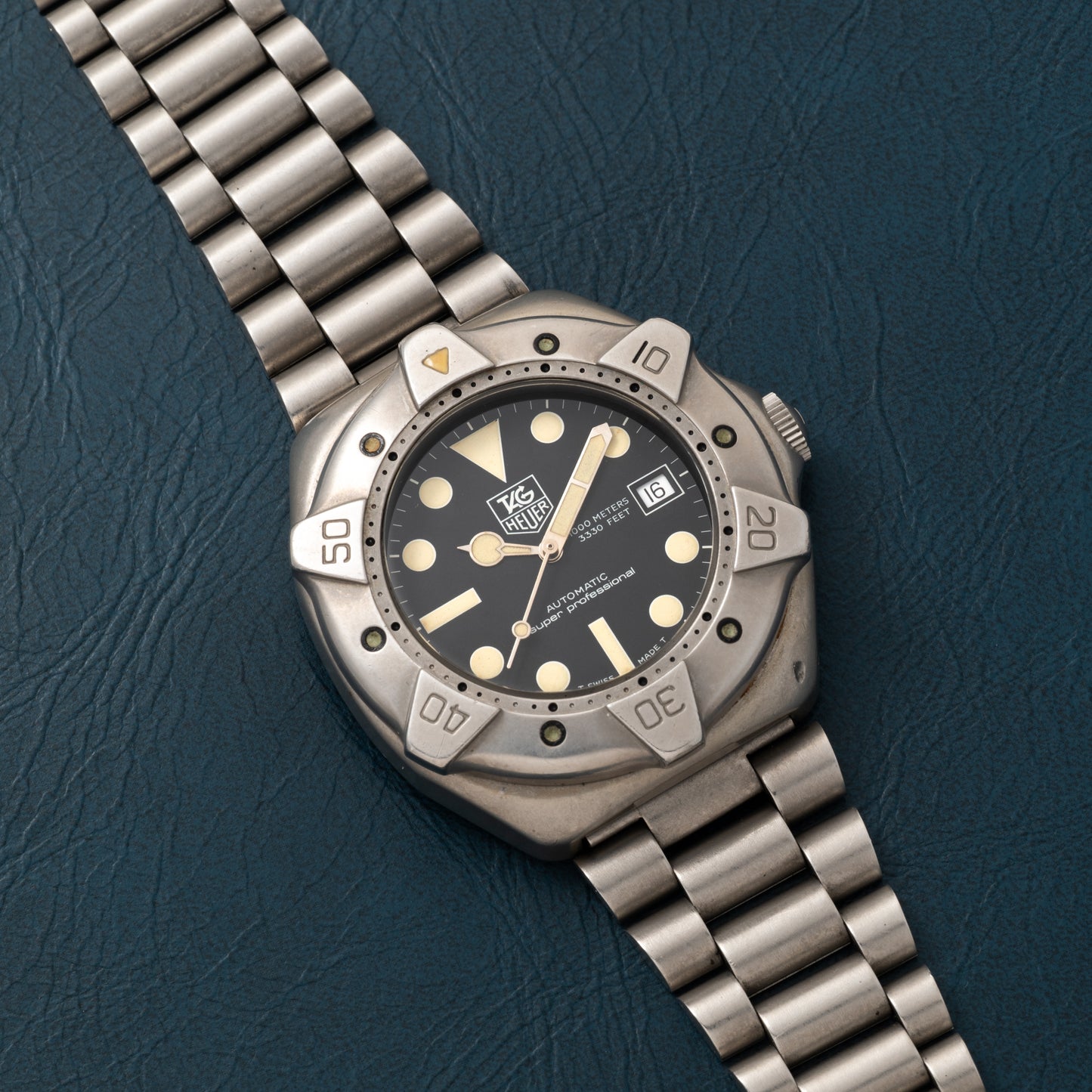 TAG Heuer Professional Diver