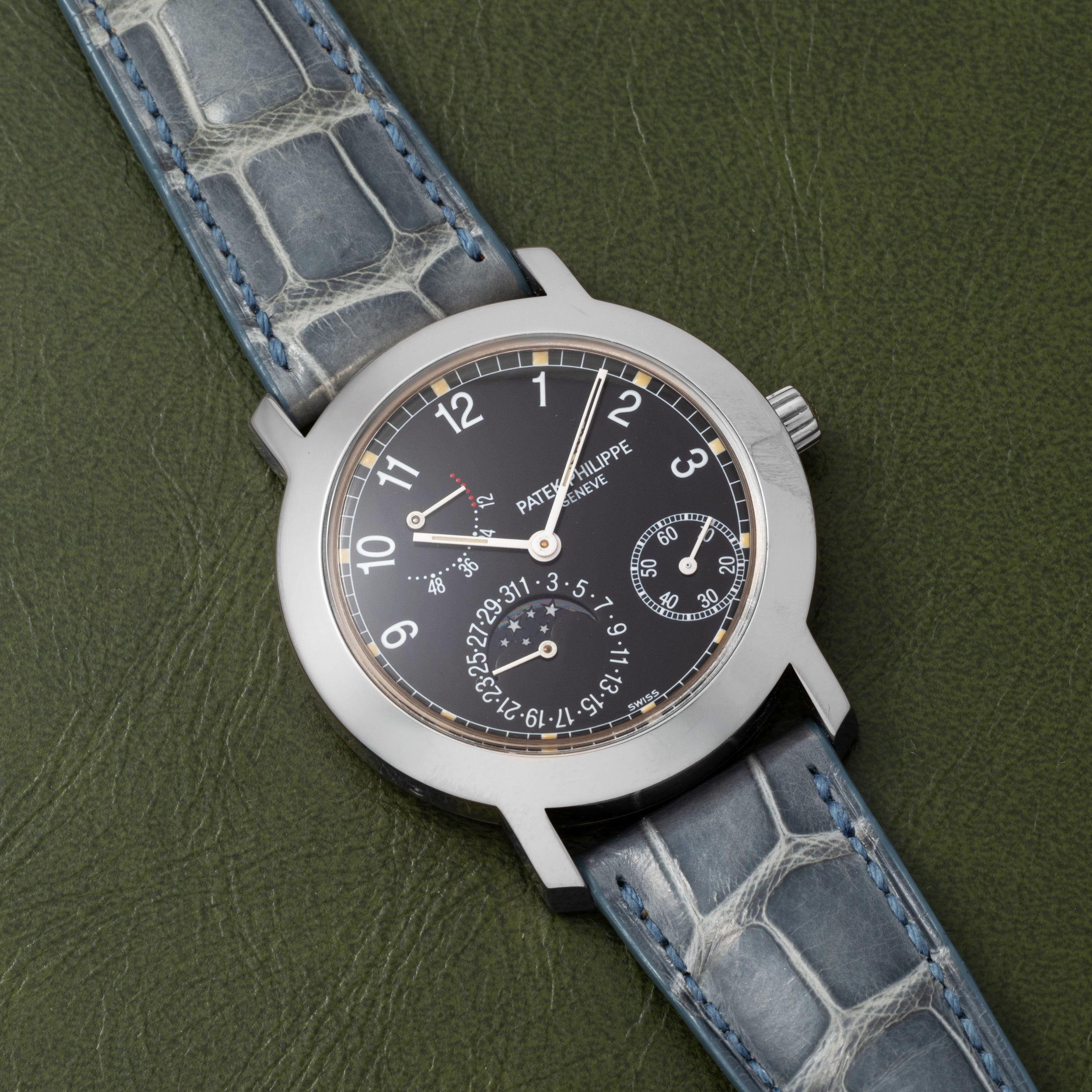 Patek Philippe Complications Power Reserve Moonphase – Analog:Shift