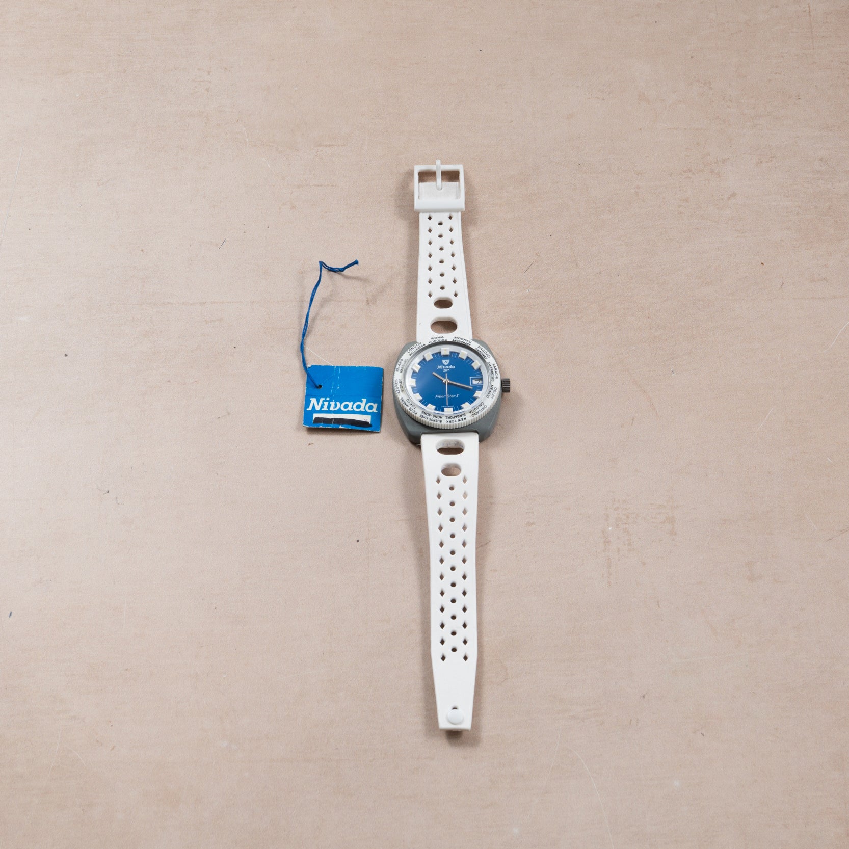 Nivada Grenchen Fiber Star 'NOS' – Analog:Shift