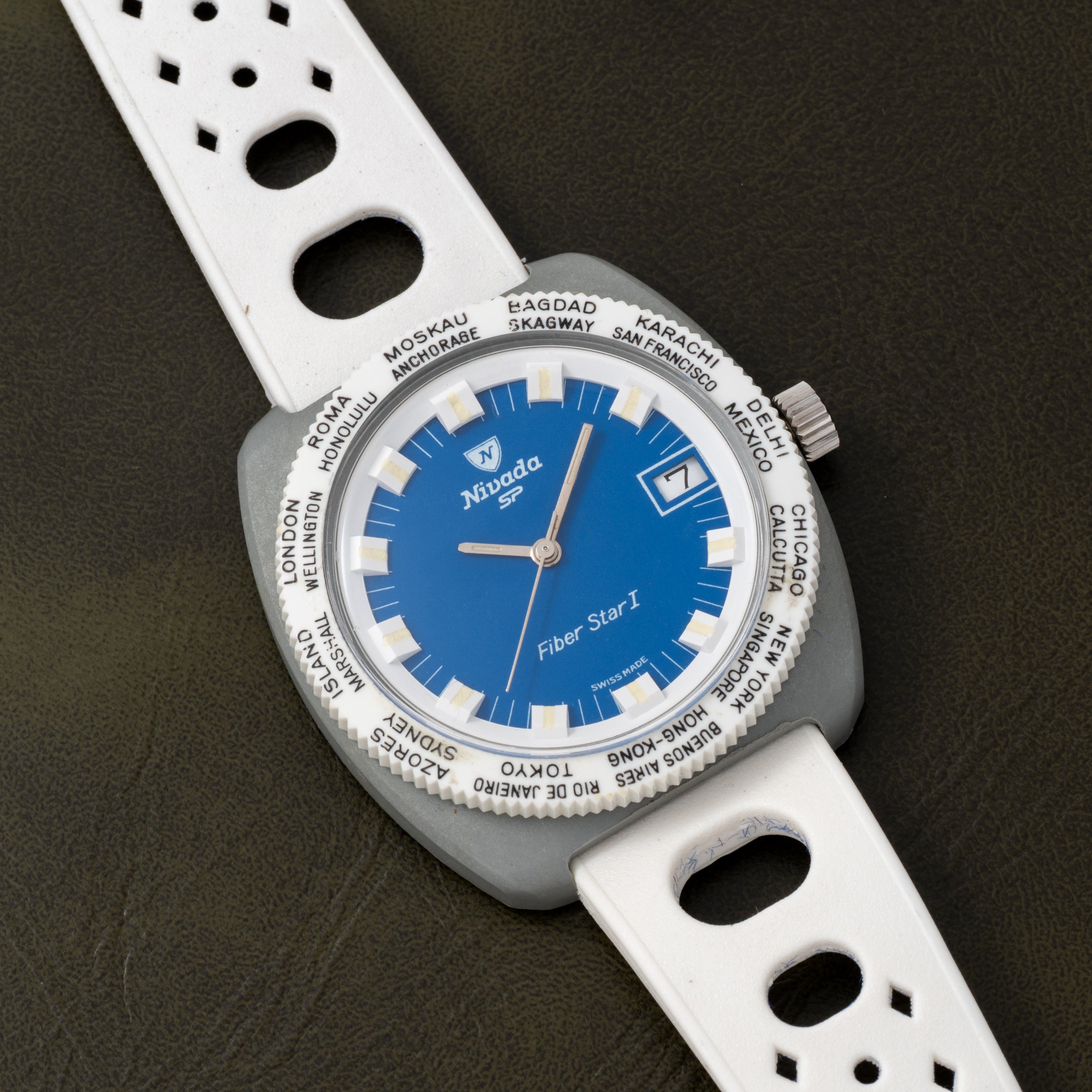 Nivada Grenchen Fiber Star 'NOS' – Analog:Shift