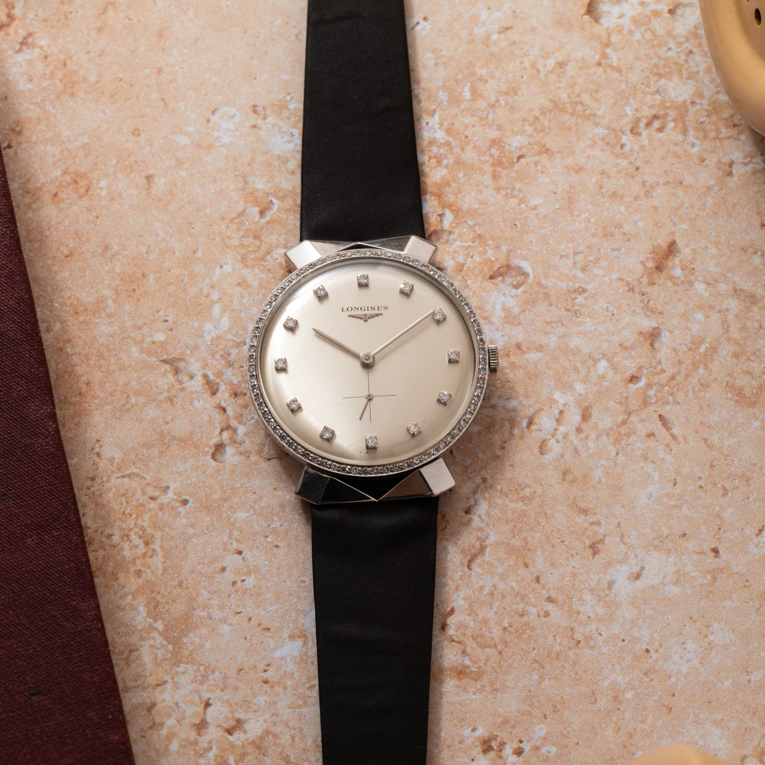 ローンワンズ　ダイヤ　ウォッチ Longines Diamond Dress Watch – Analog:Shift