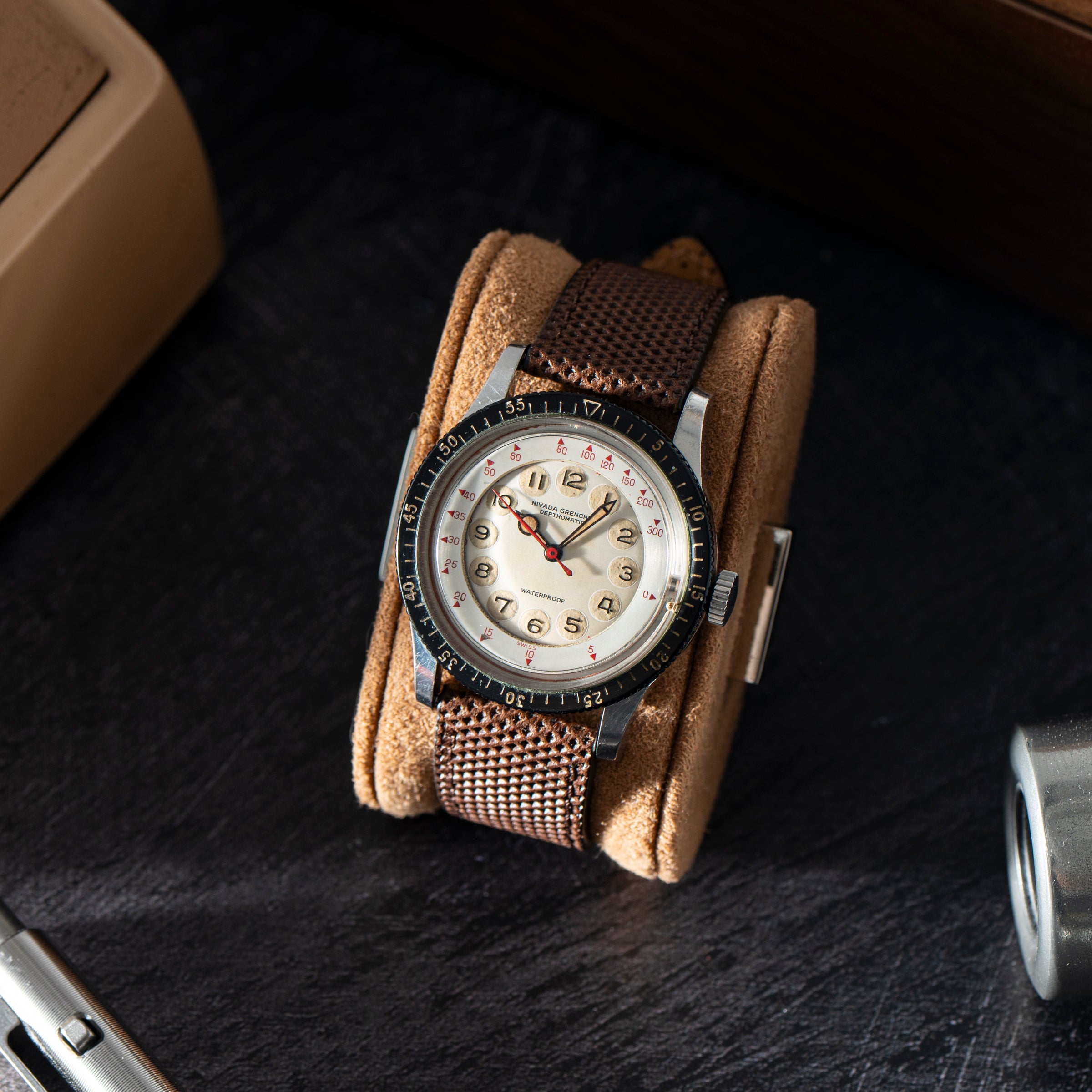 Nivada Grenchen Depthomatic – Analog:Shift