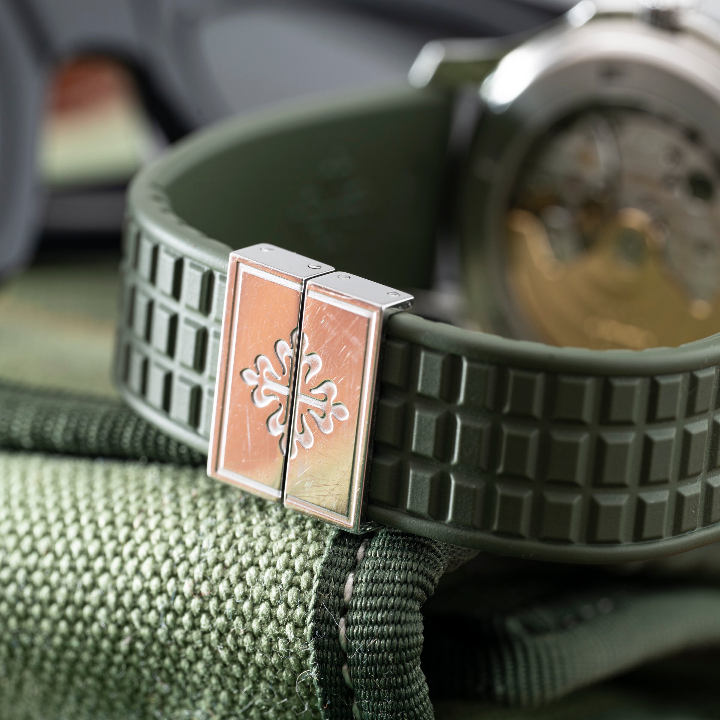Patek Philippe Aquanaut – Analog:Shift