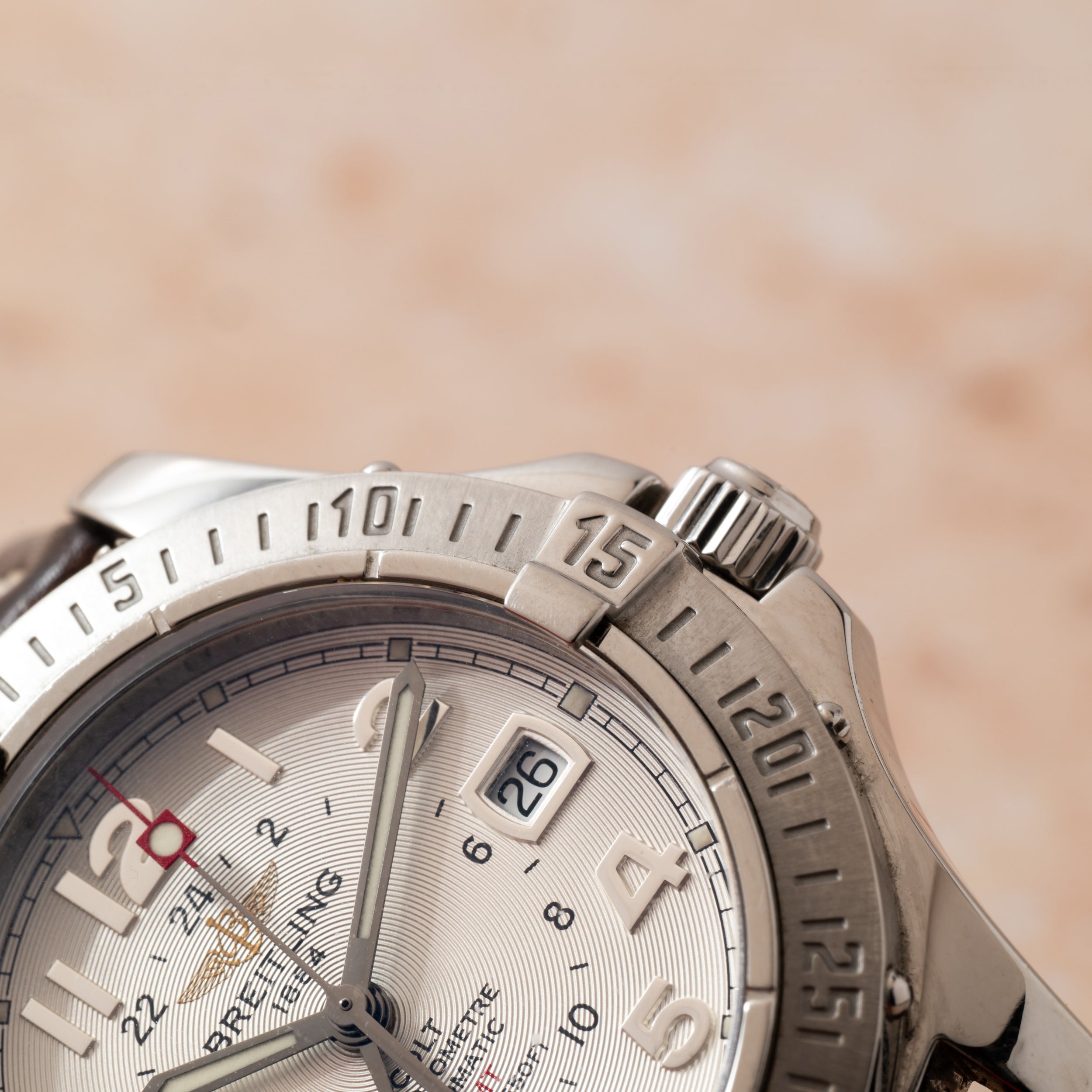 Breitling Colt GMT – Analog:Shift