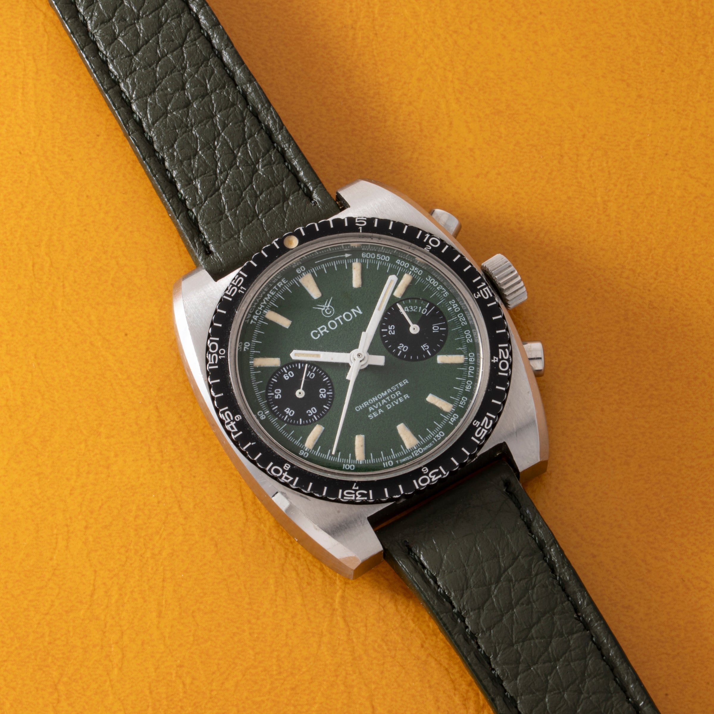 Croton Chronomaster Aviator Sea Diver – Analog:Shift