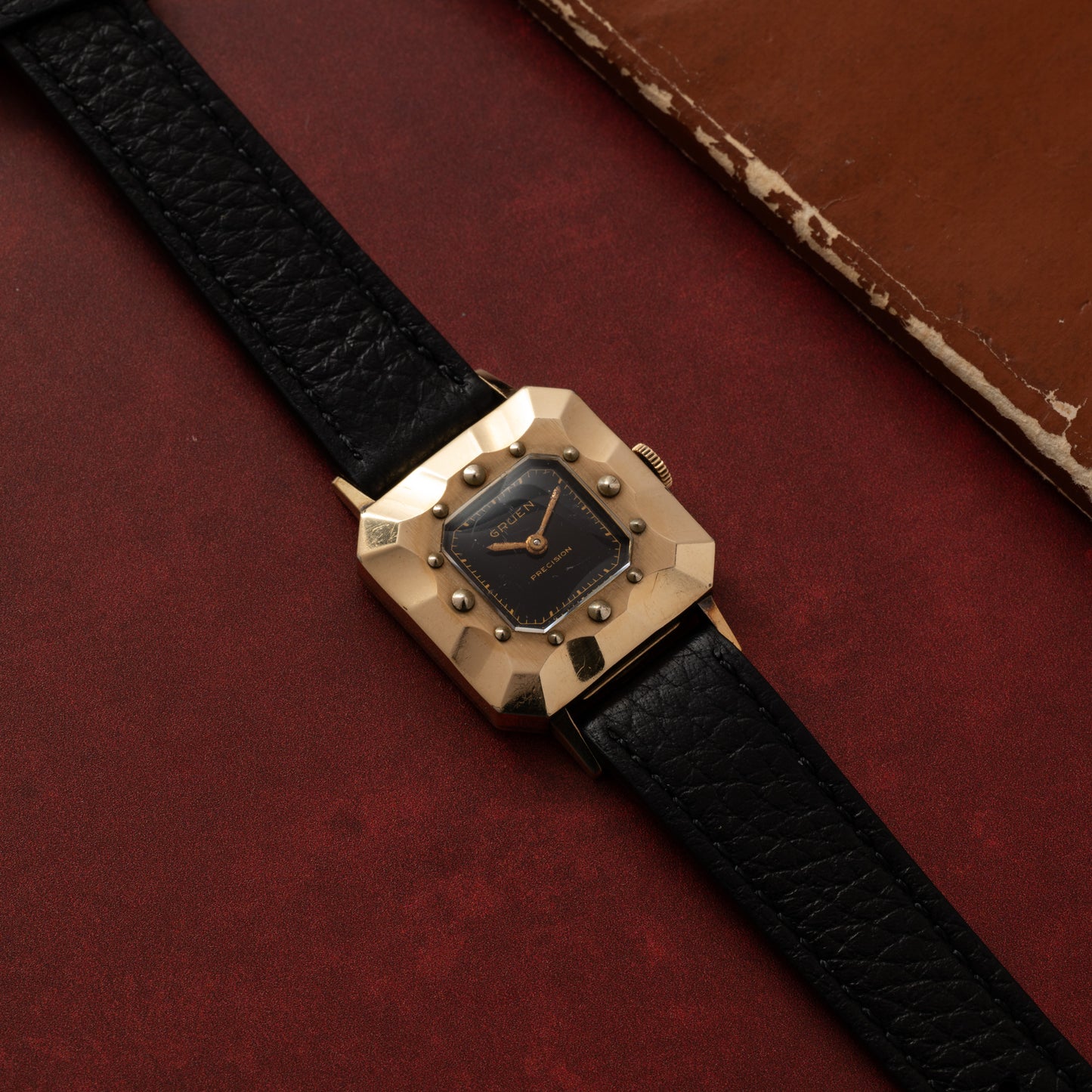 Gruen "Scallop" Dress Watch