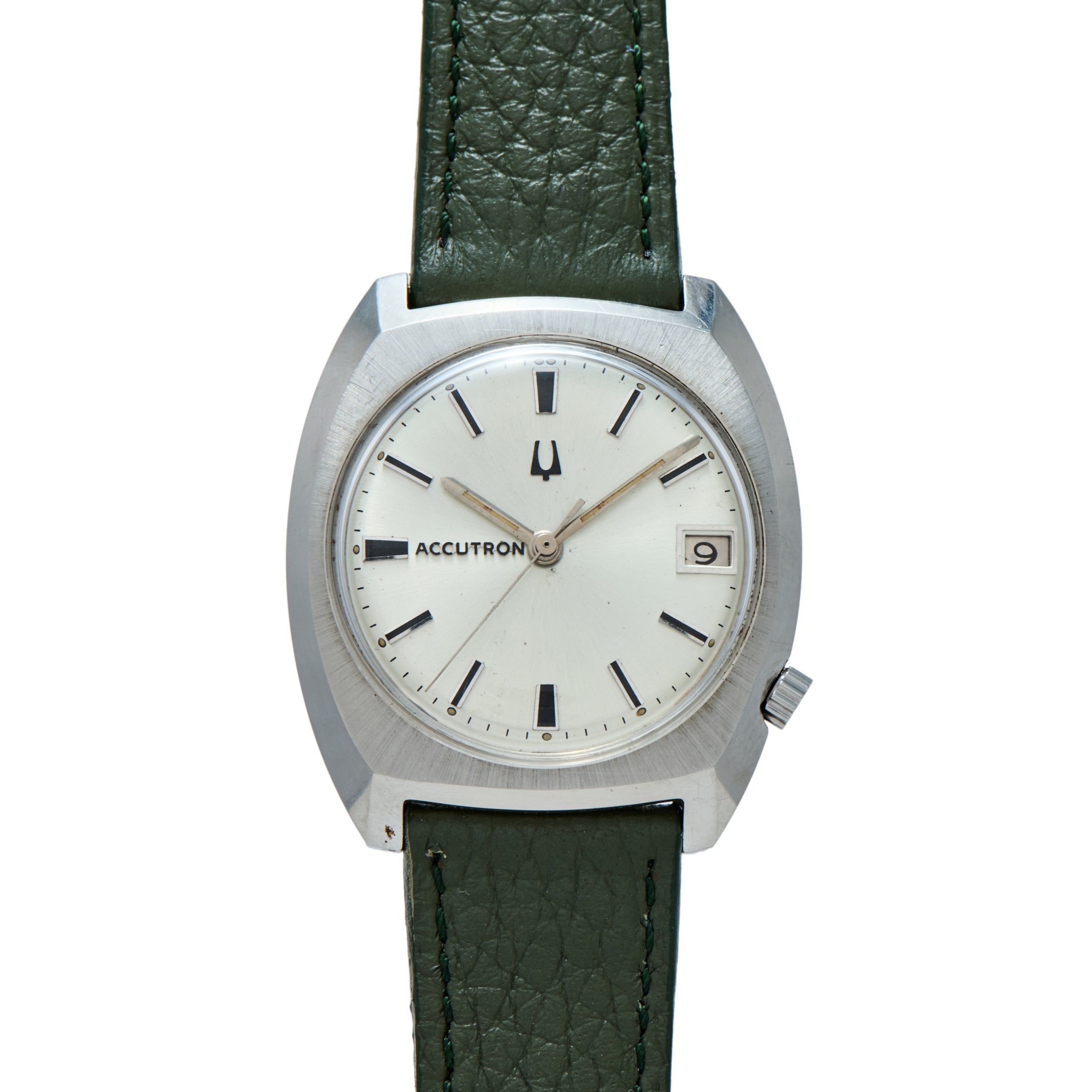 Bulova Accutron Cushion Case Watch – Analog:Shift