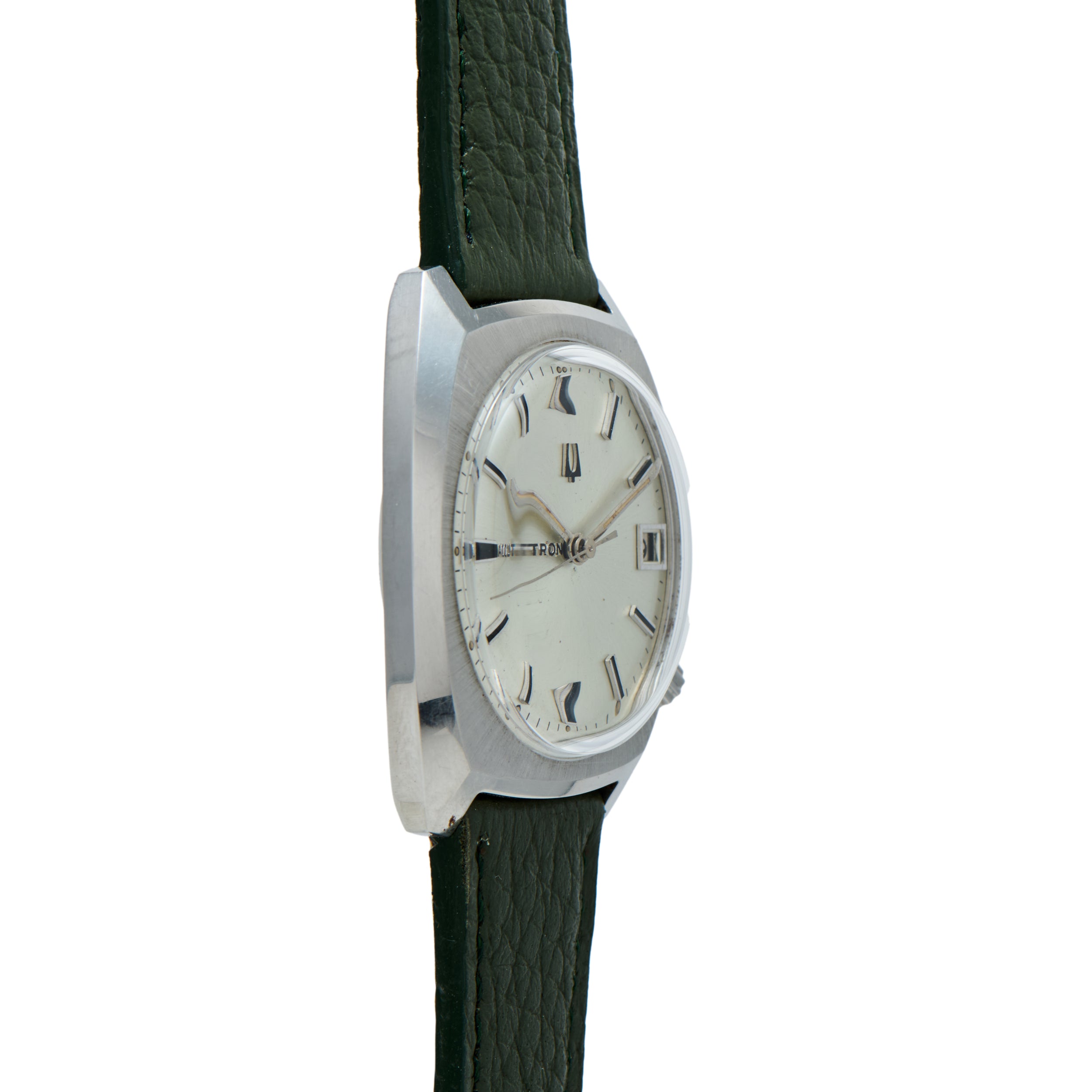 Bulova Accutron Cushion Case Watch – Analog:Shift