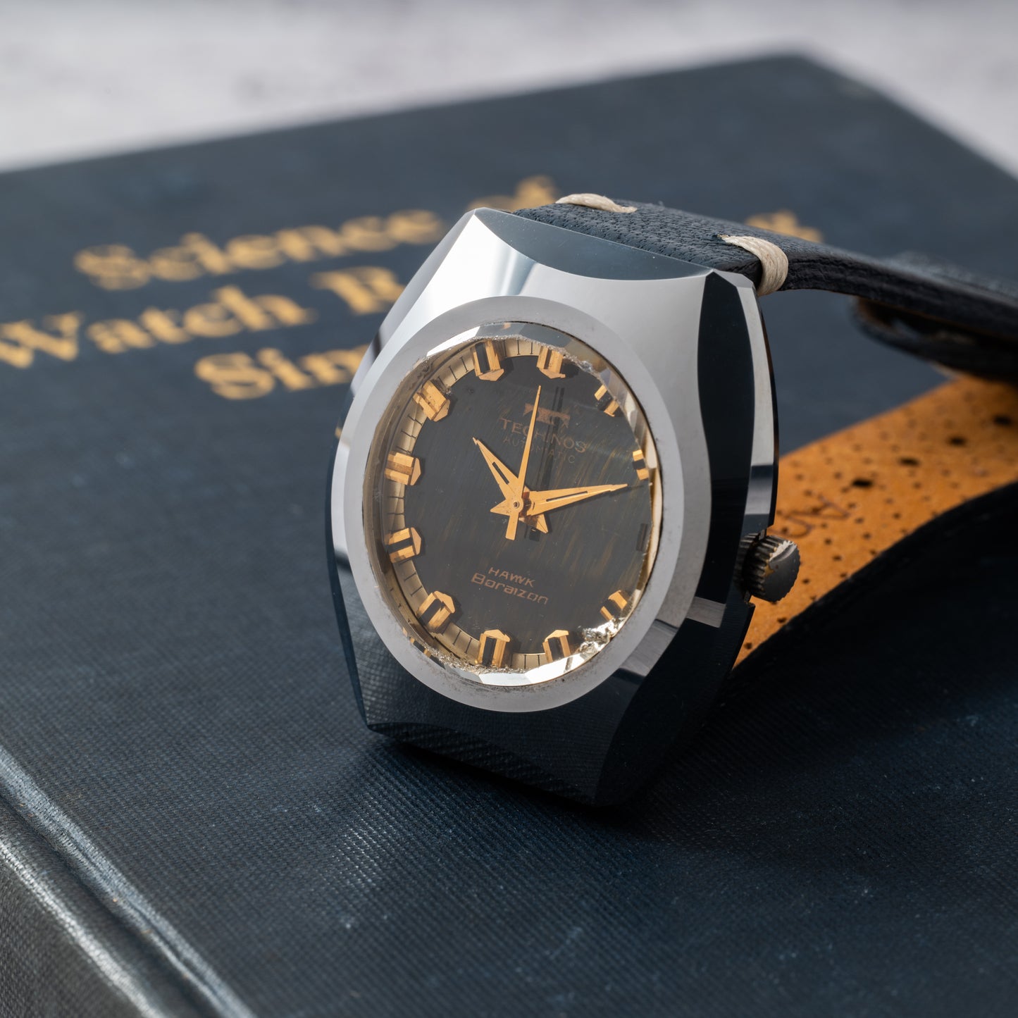 Technos Hawk Borazon 'Tiger's Eye' Tungsten