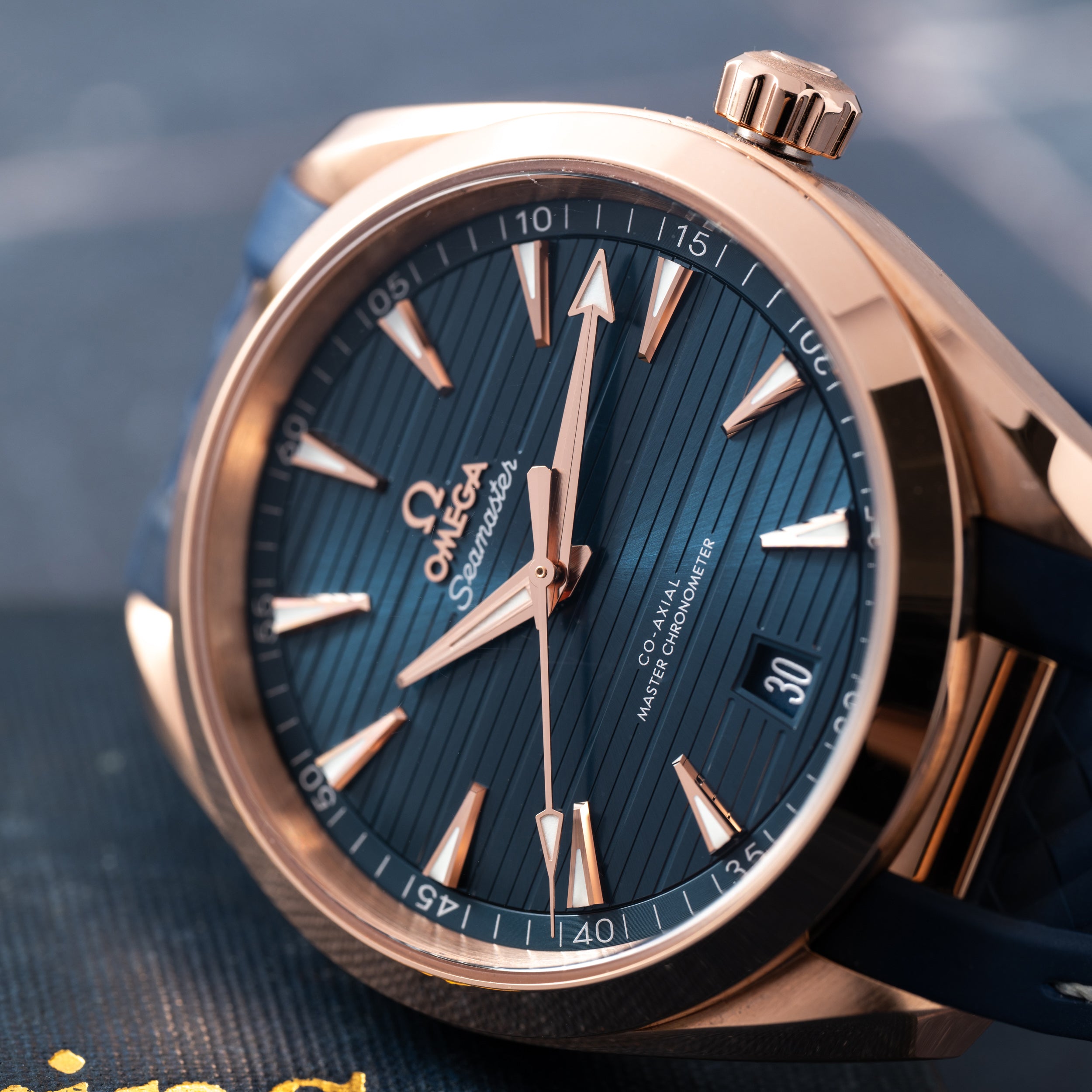 Omega Seamaster Aqua Terra – Analog:Shift