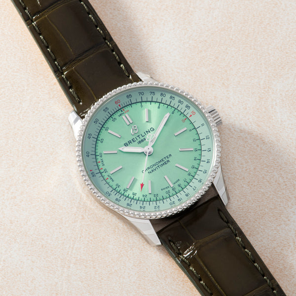 Breitling Navitimer 35 – Analog:Shift