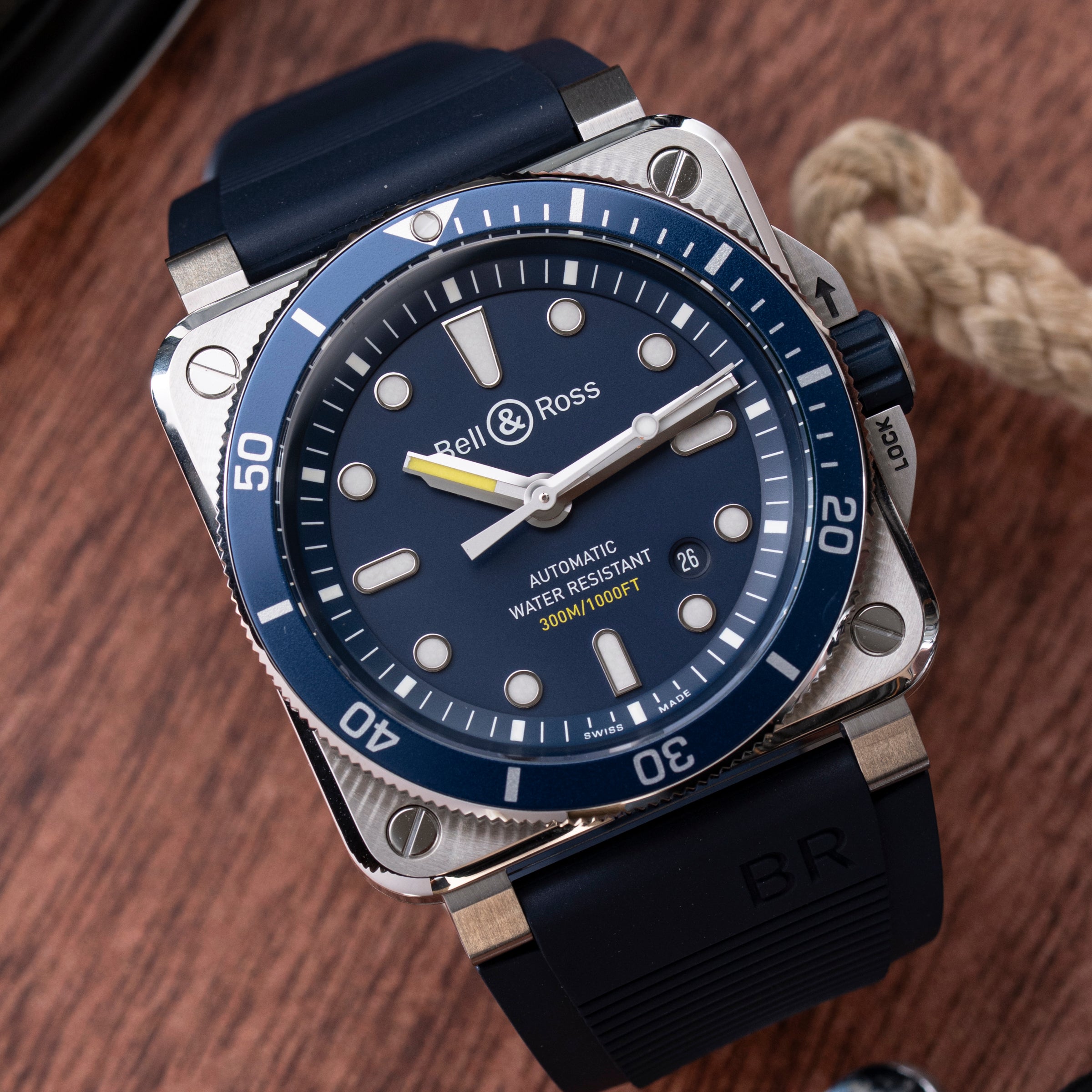 Bell & Ross BR-03 Diver Blue Steel – Analog:Shift