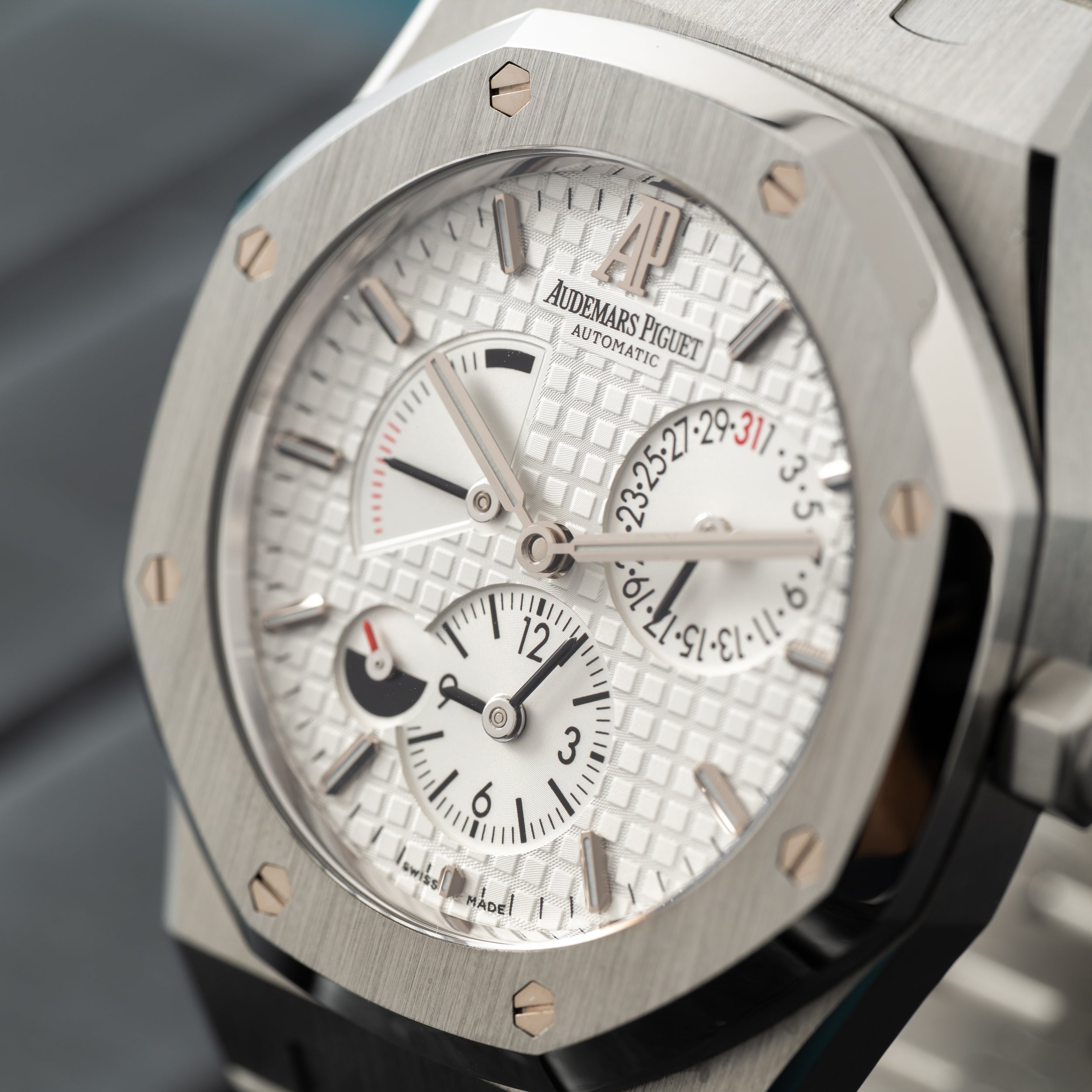 Audemars Piguet Royal Oak Dual Time – Analog:Shift