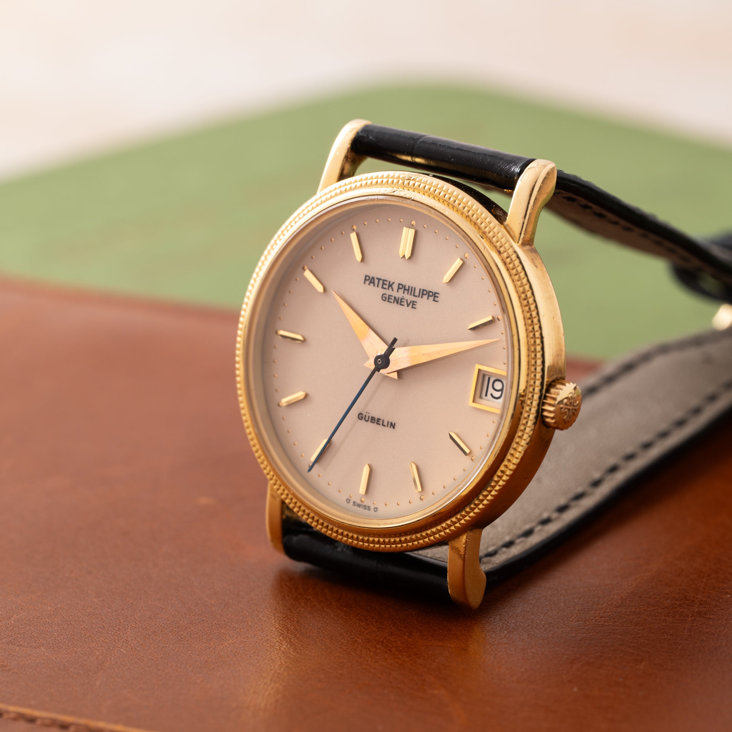 Patek Philippe Calatrava 'Gubelin' – Analog:Shift