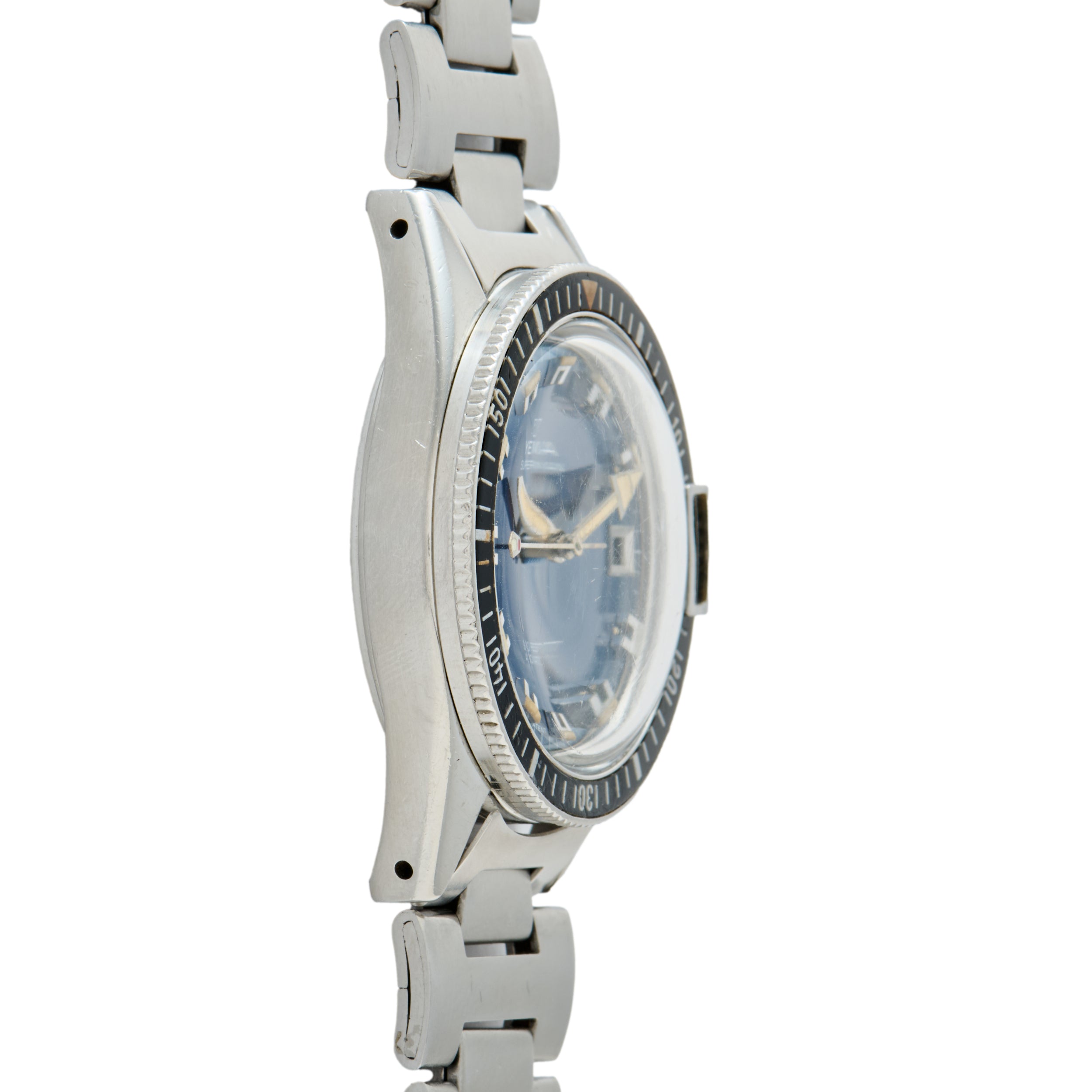 Yema Superman Diver – Analog:Shift